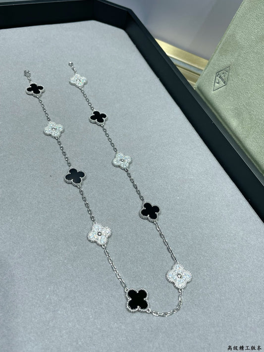 Van Cleef & Arpels Necklace