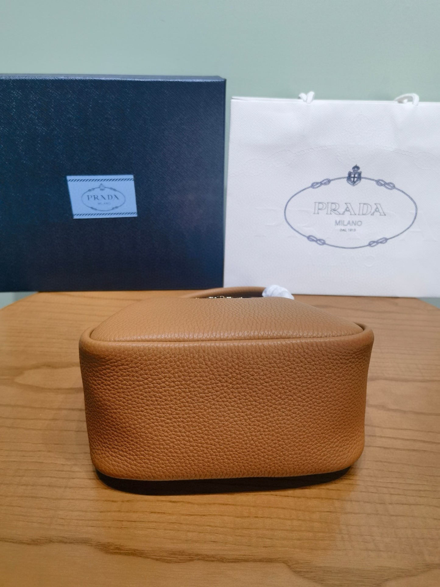 PD Small Leather Tote Bag 19.5x18x9cm