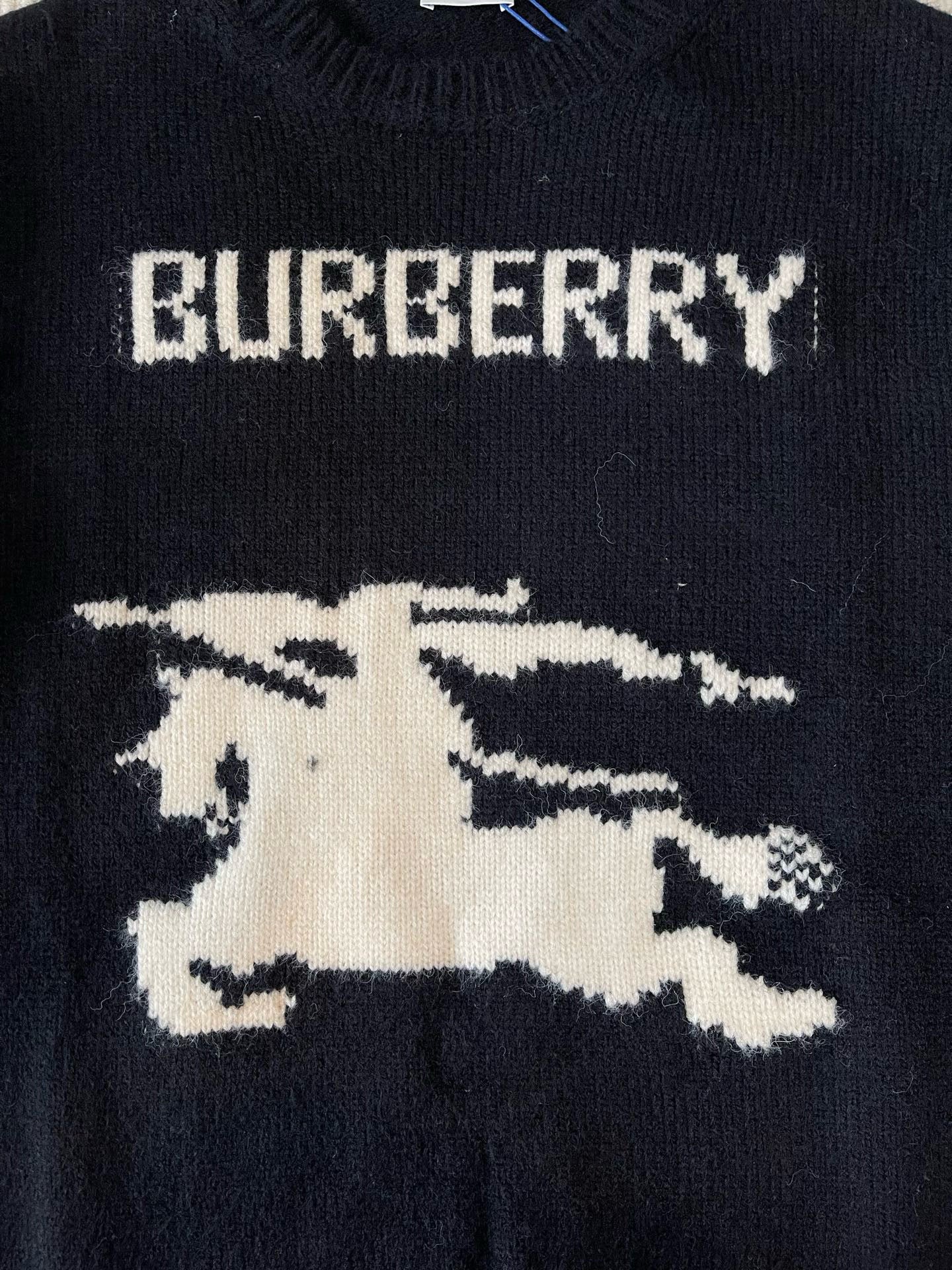 Burberry Sweater