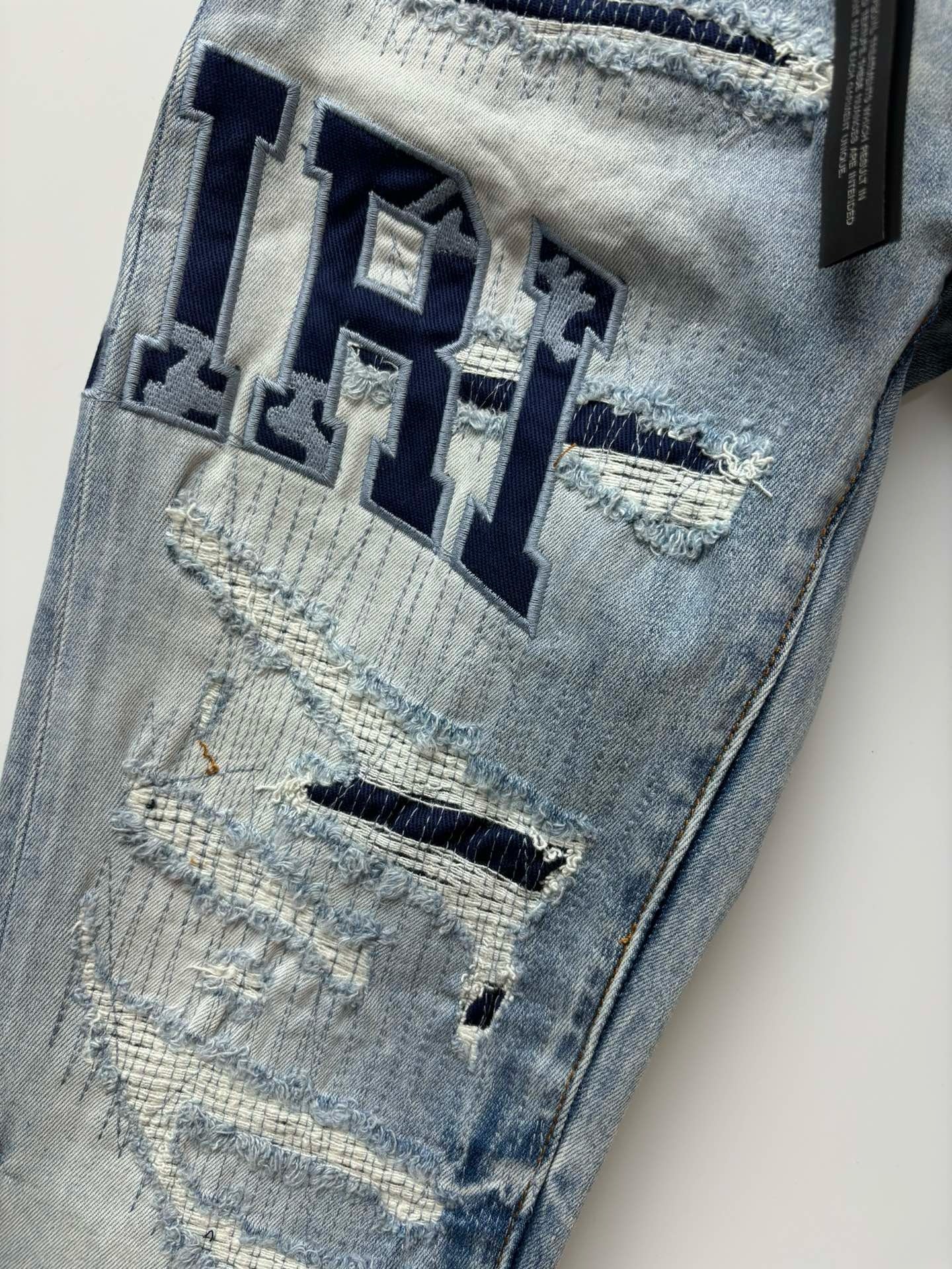 Amiri Jeans