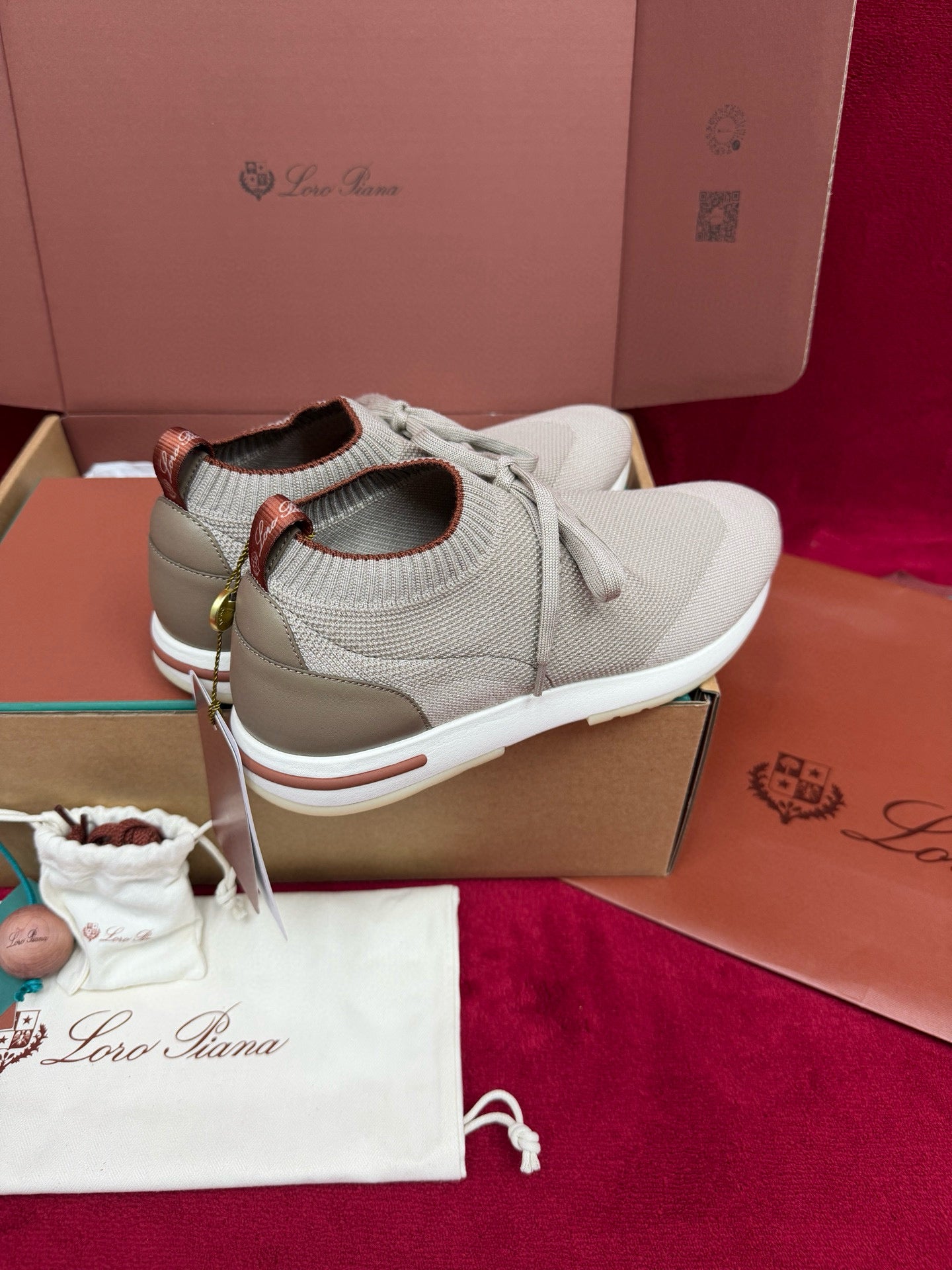 Loro Piana 360 Flexy Walk Sneakers