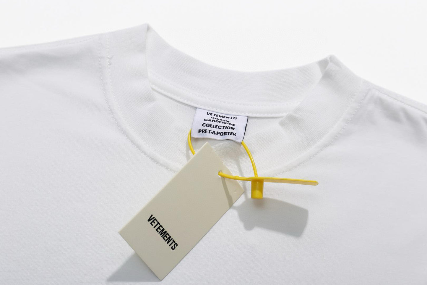 Vetements T-Shirt
