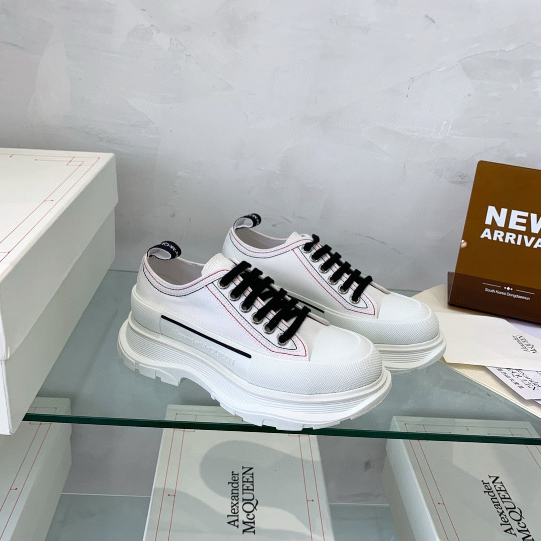 Alexander McQueen Sneakers