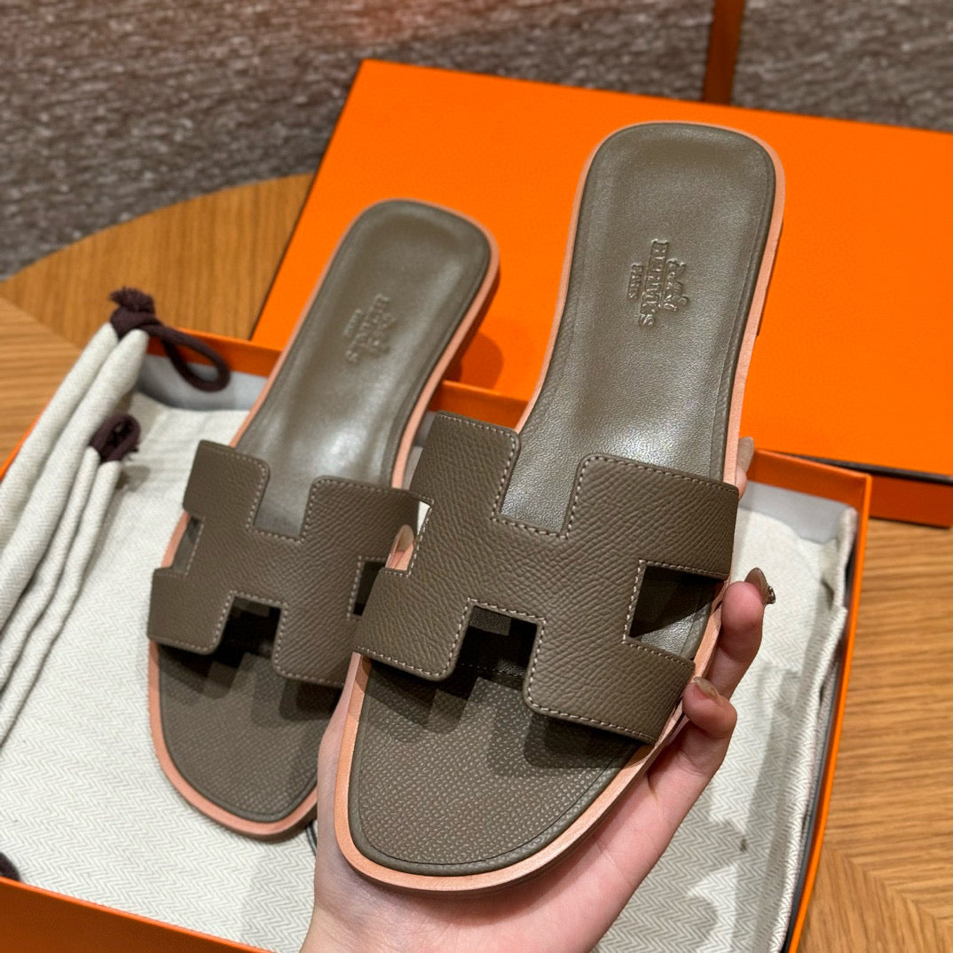 Hermes Slippers