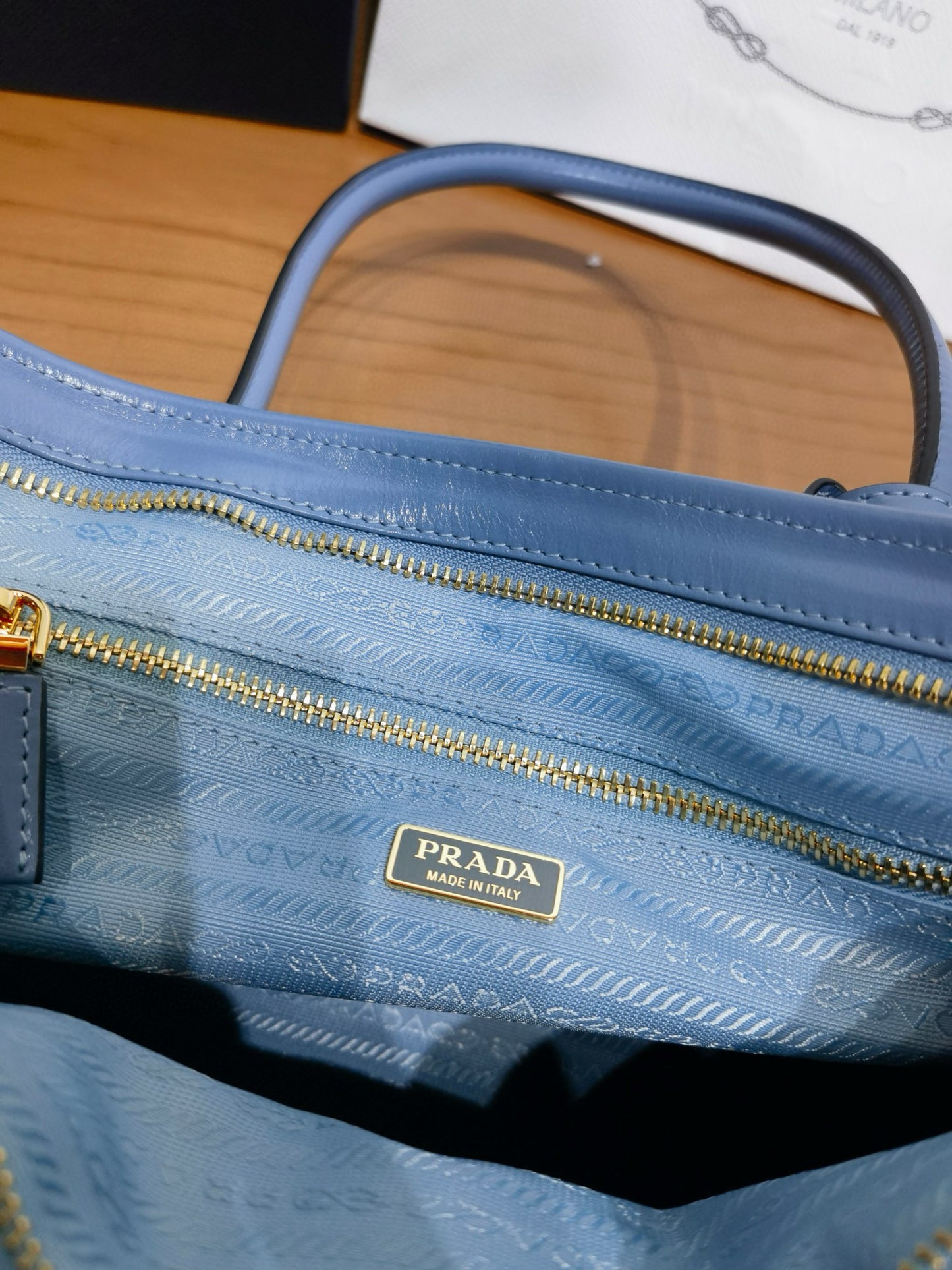Prada Bonnie Bag 38x24x12cm