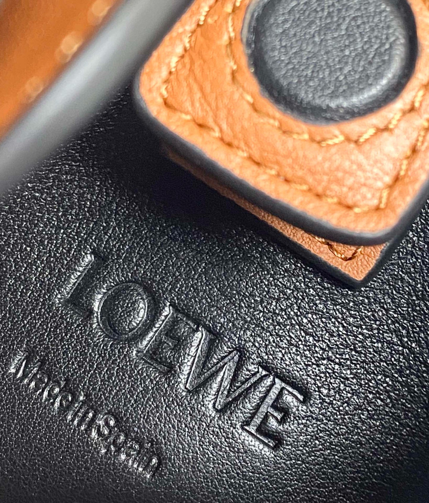 Loewe Elephant Phone Bag(8x4x19cm)