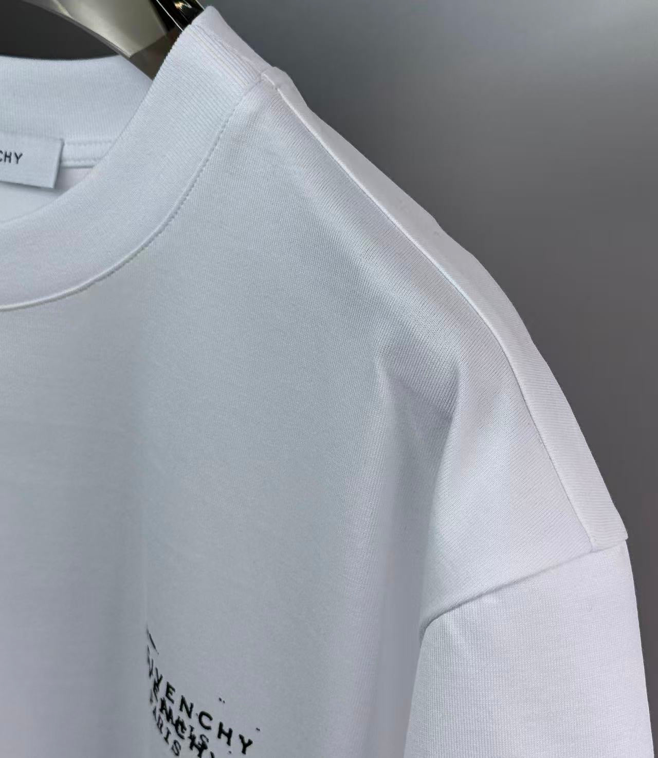 Givenchy T-Shirt