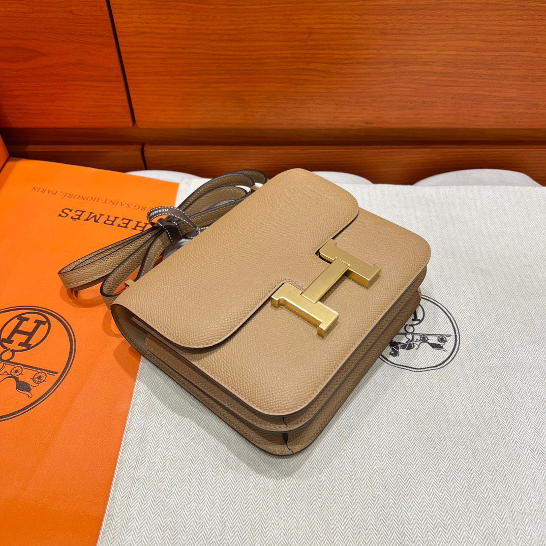 Hermes Constance 19
