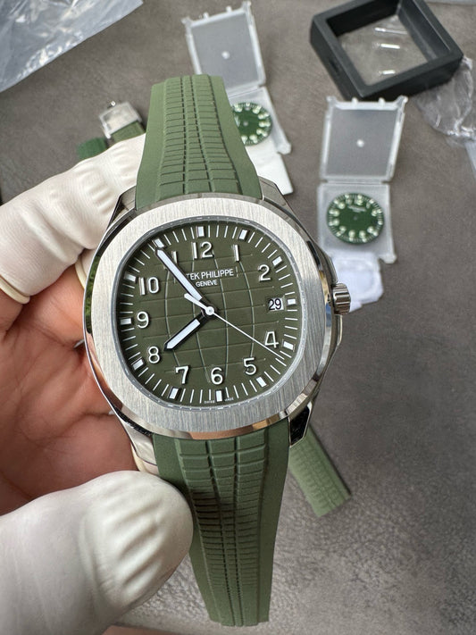 Patek Philippe Aquanaut 5168G-010