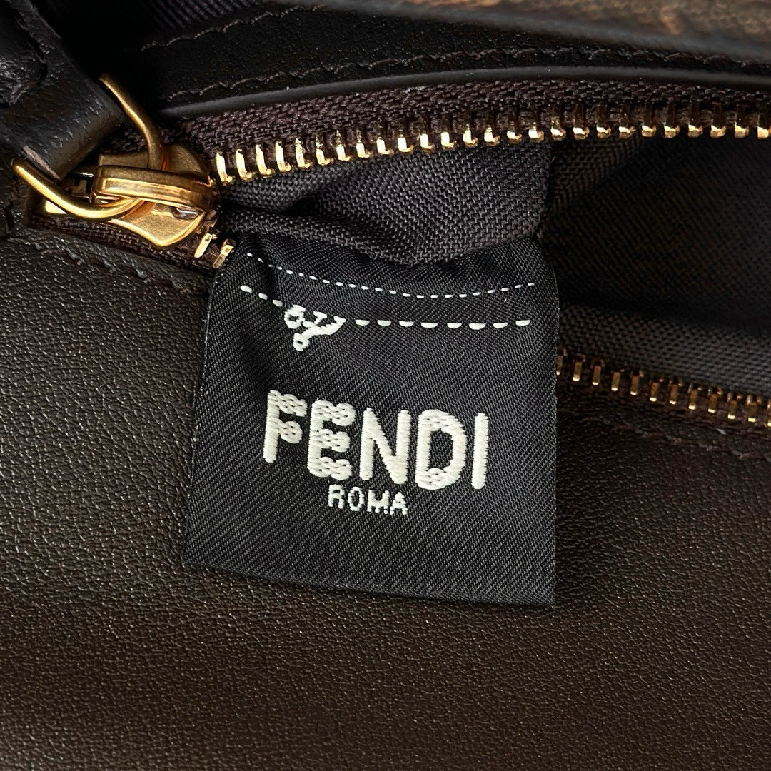 Fendi Baguette Chain Midi