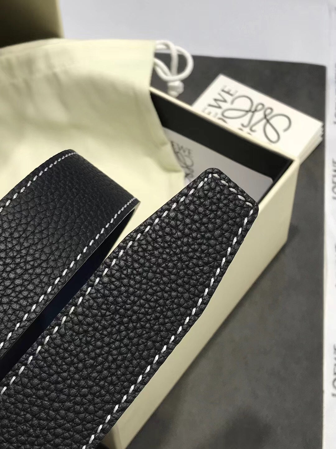 Loewe Belt