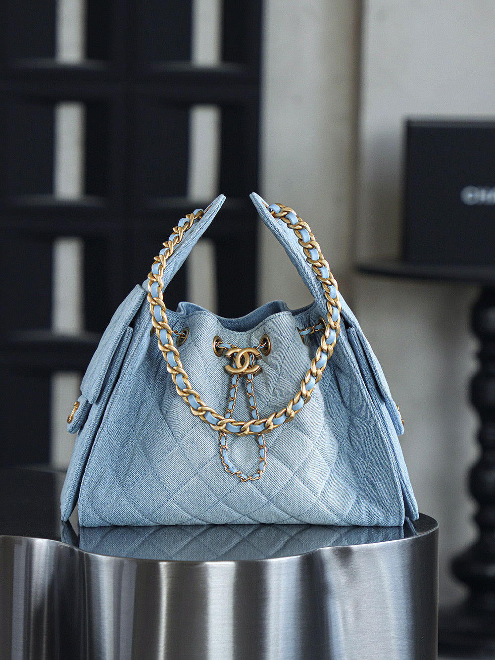 Chanel Shoulder 25Bag (small)