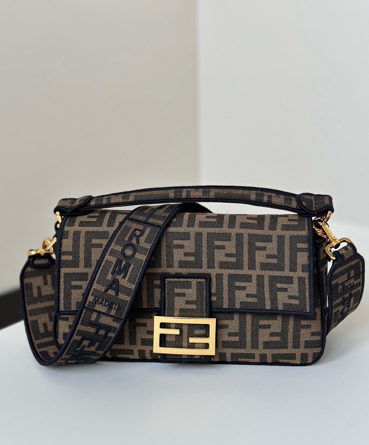 Fendi Baguette Tobacco Brown Bag