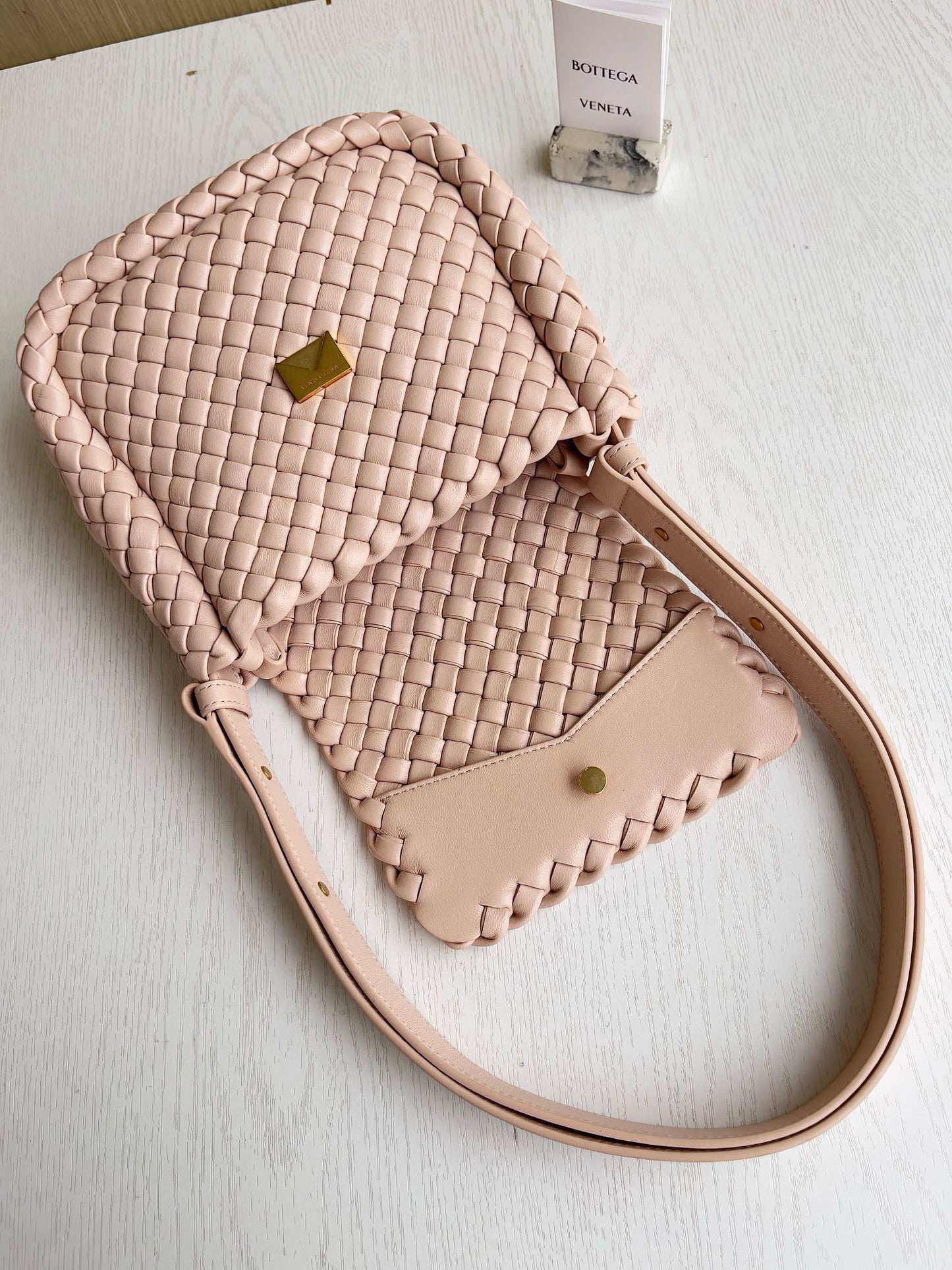 BV Cobble Mini Bag