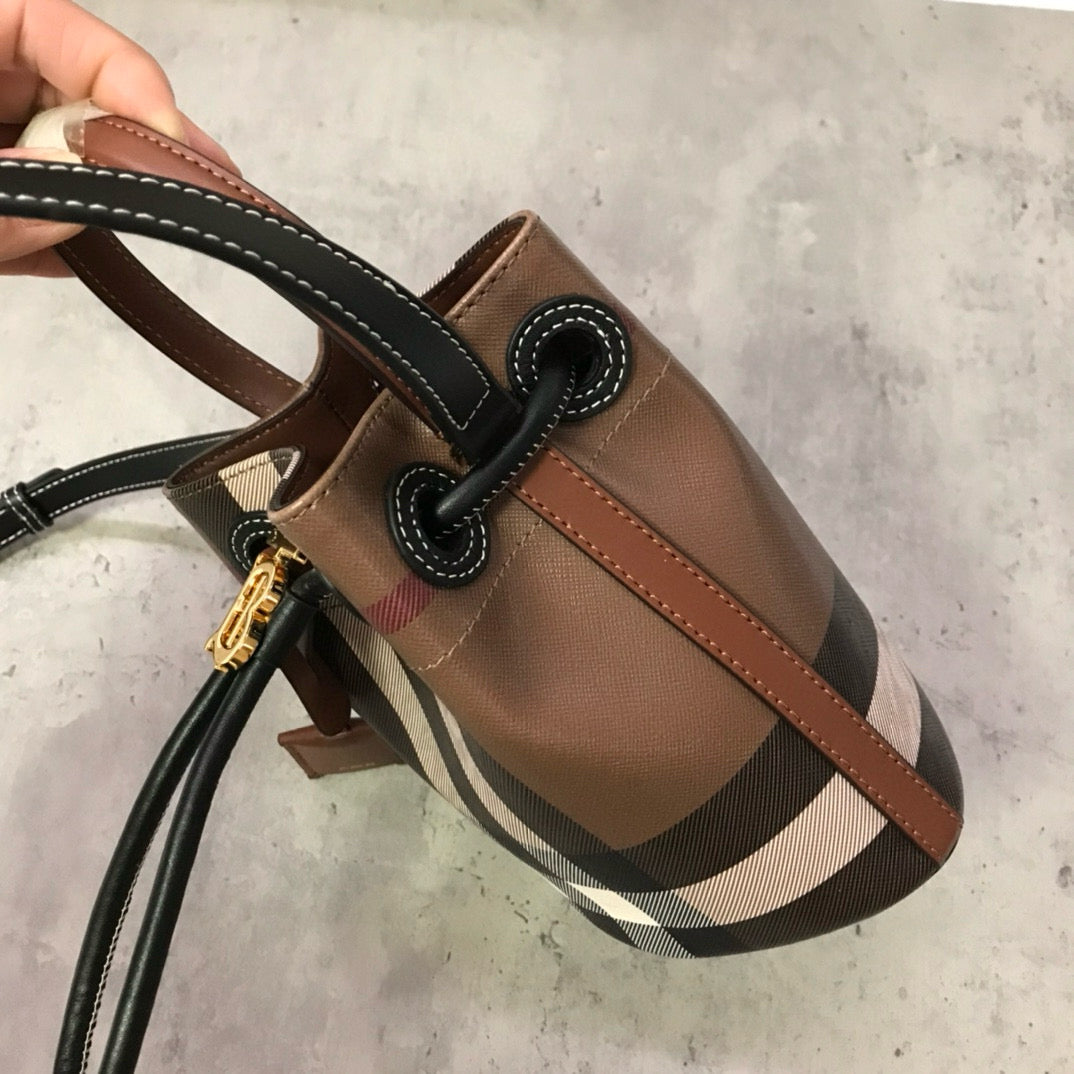 BBR Bucket Bag(16.5CM*11CM*18.5CM)