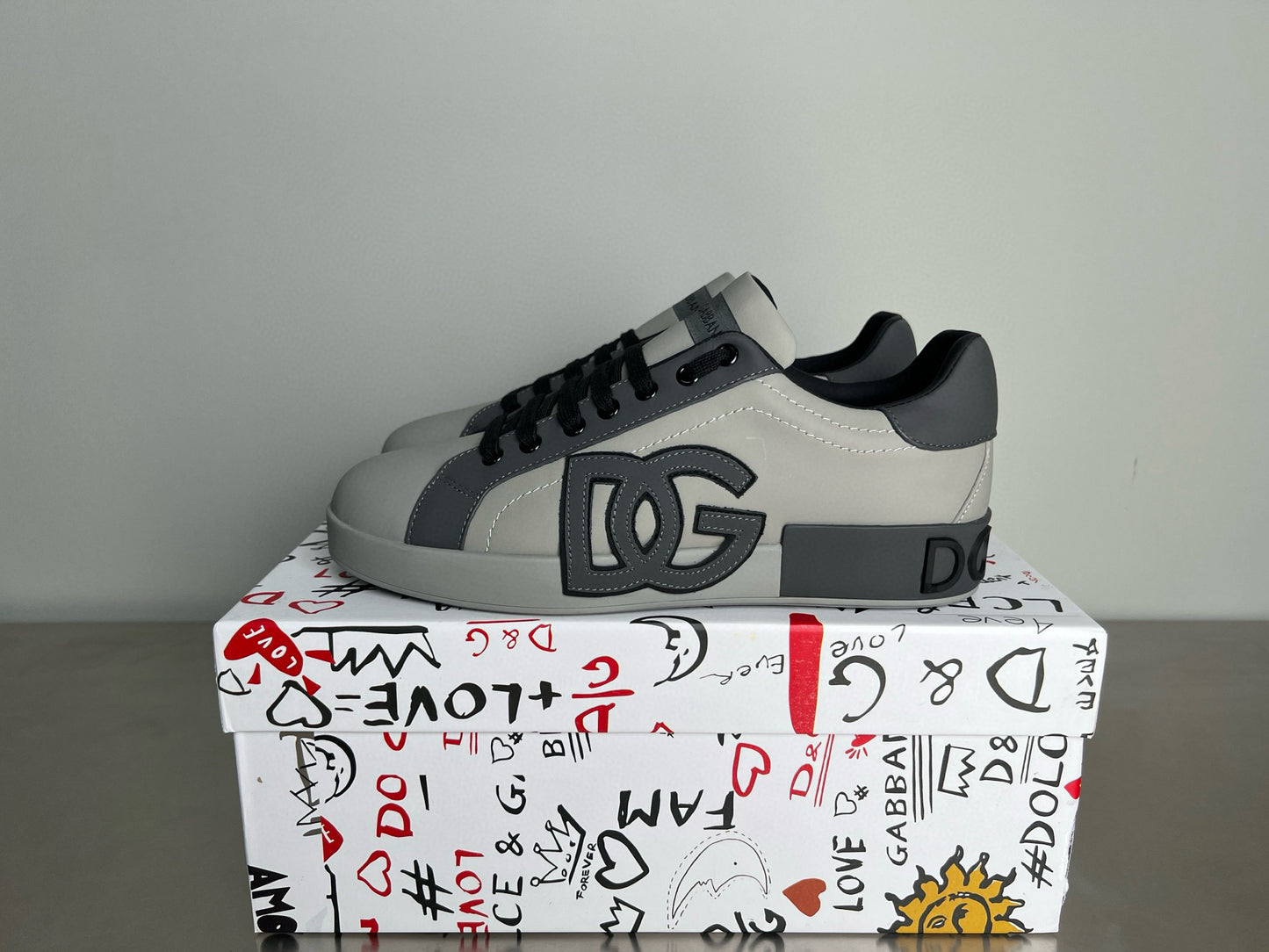 DG Sneakers