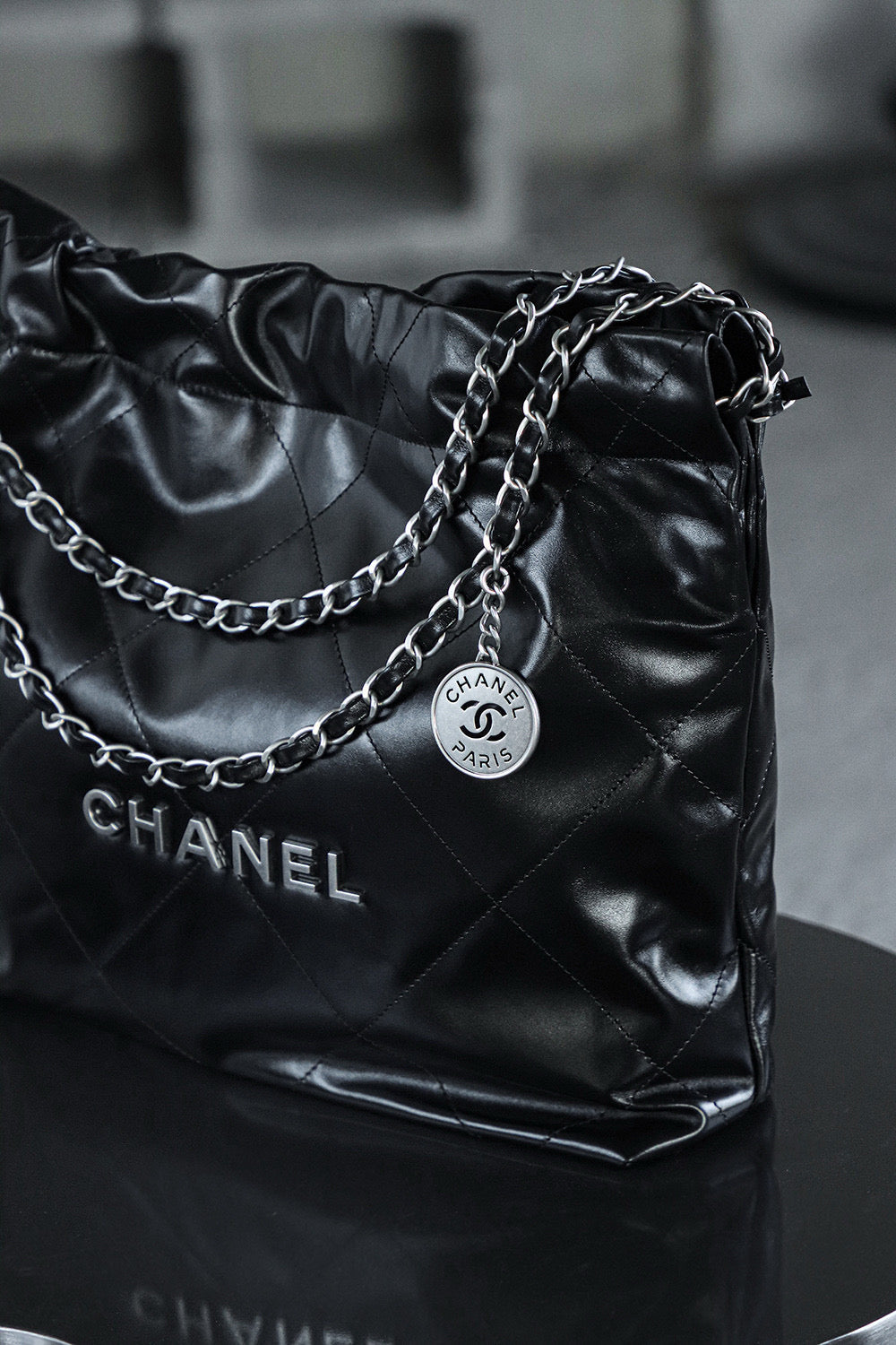 Chanel 22Bag (small)