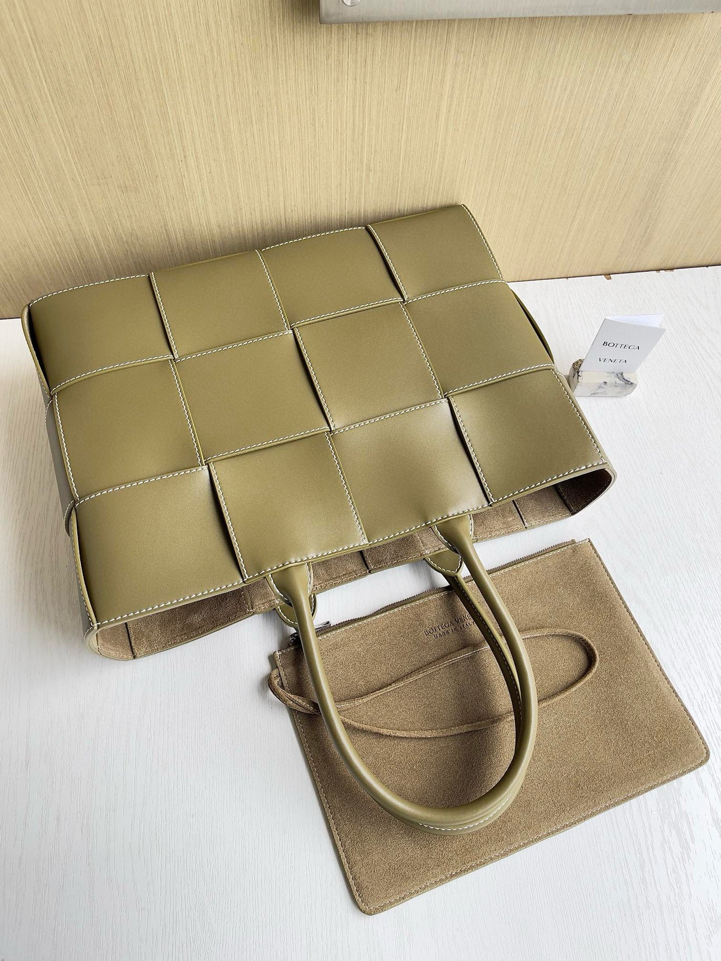 BV Arco Tote Bag