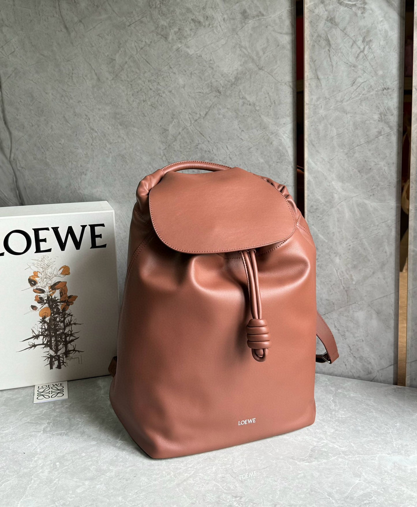 Loewe Backpack(36x16x40cm)