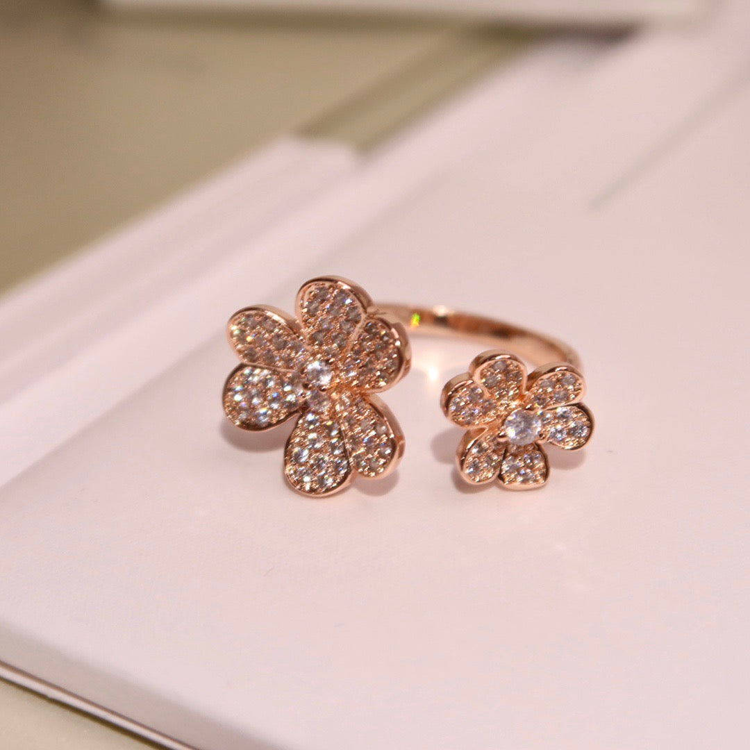 Van Cleef & Arpels Ring