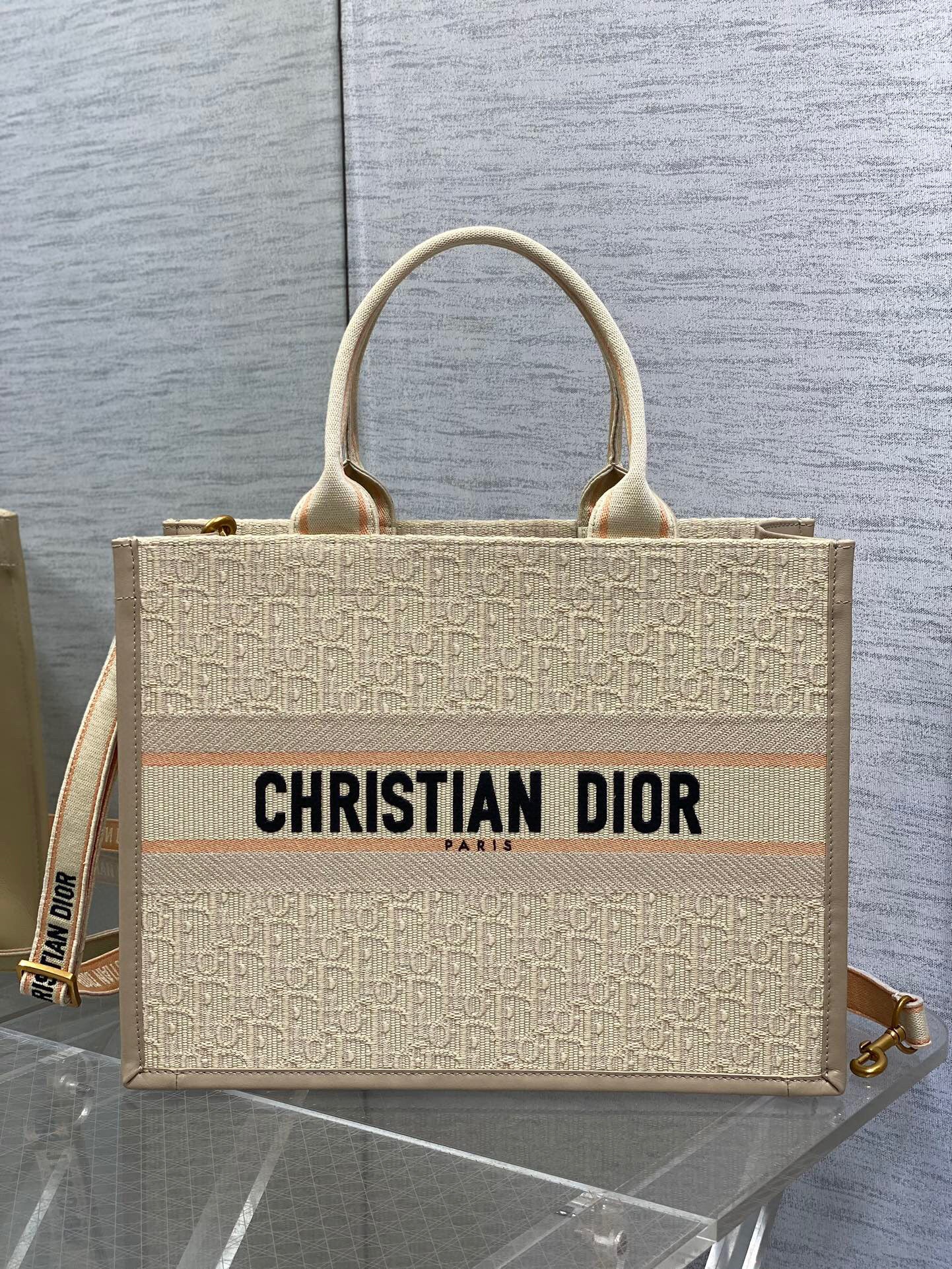 Dior Tote  36x16x27cm