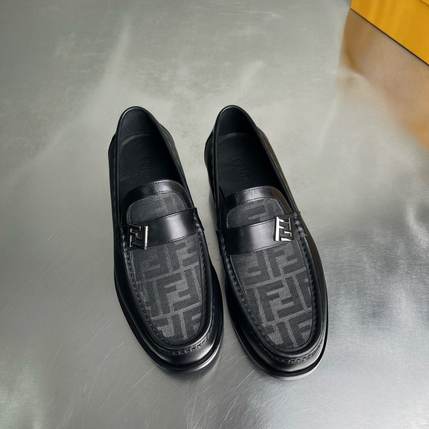 Fendi Loafer