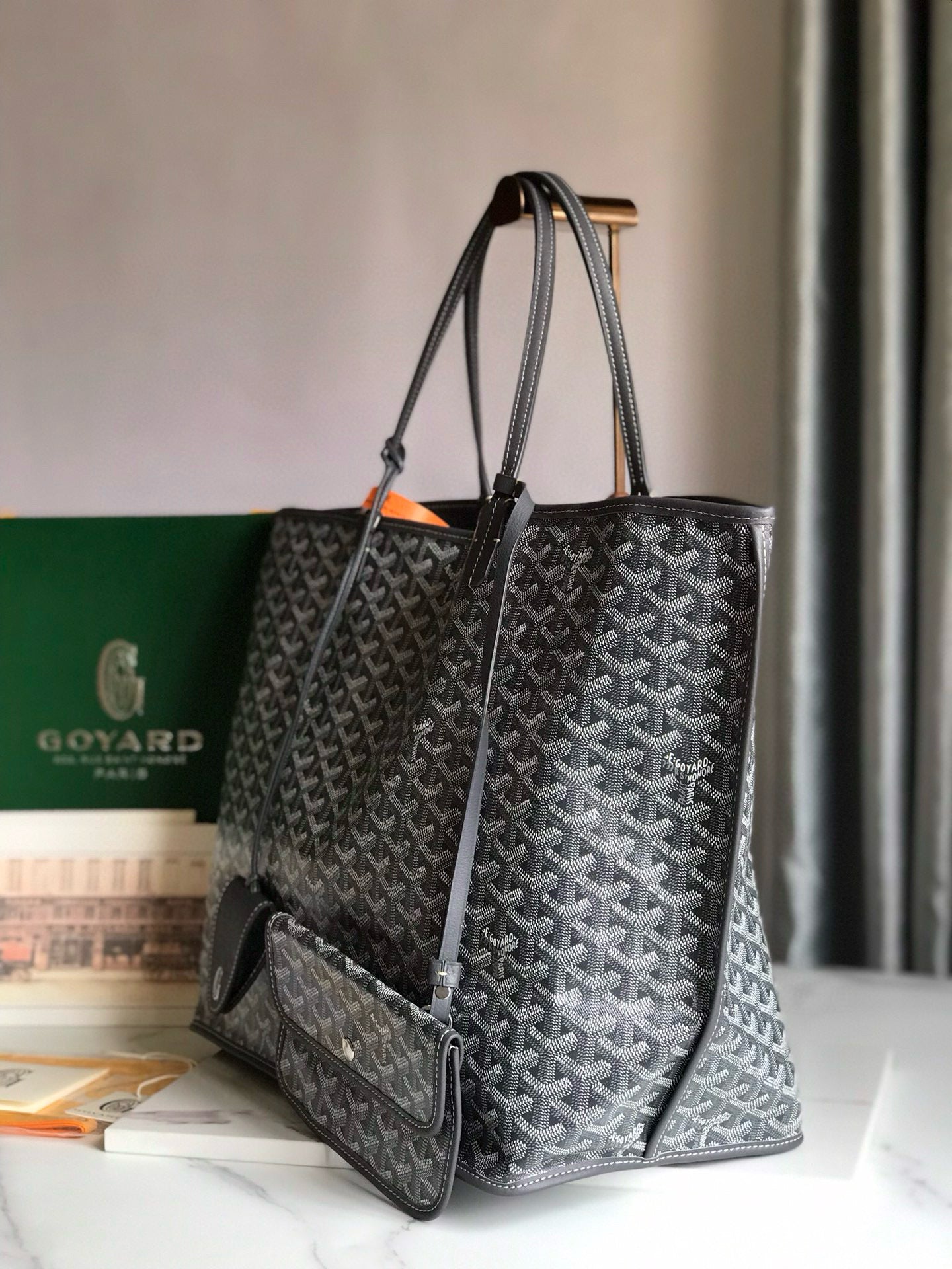 GOYARD REVERSIBLE ANJOU 39*32*19