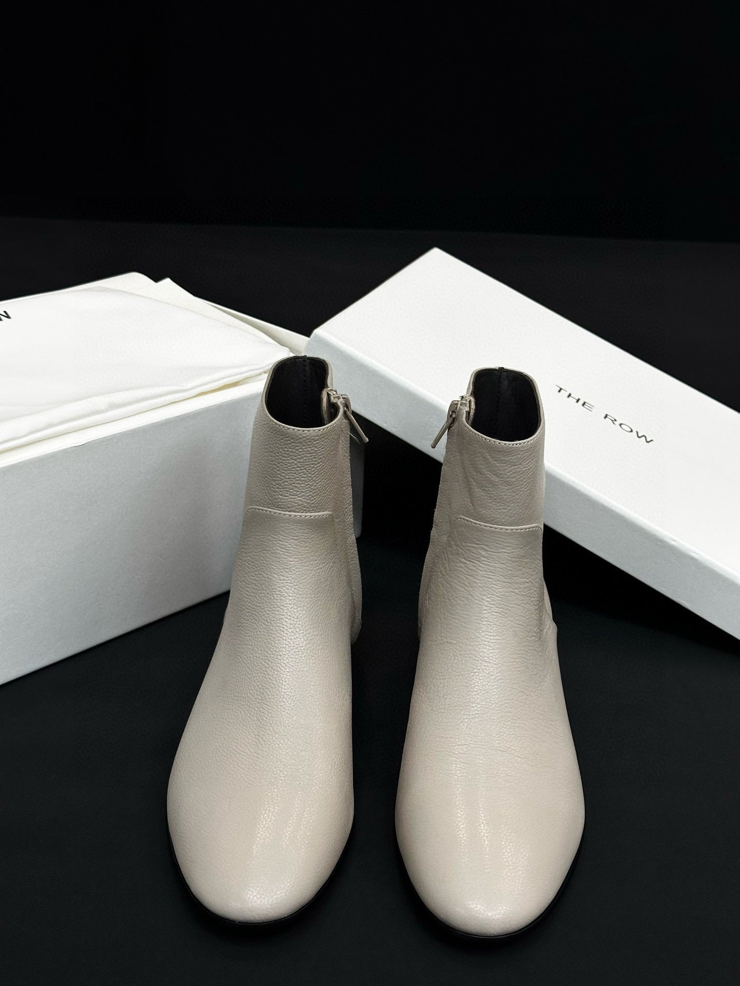 The Row Boot