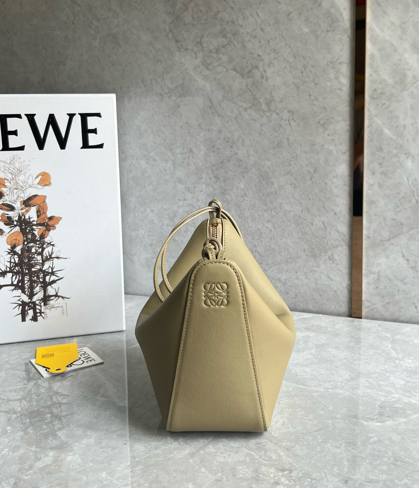 Loewe Puzzle Shoulder Bag(28x17x9.5cm)