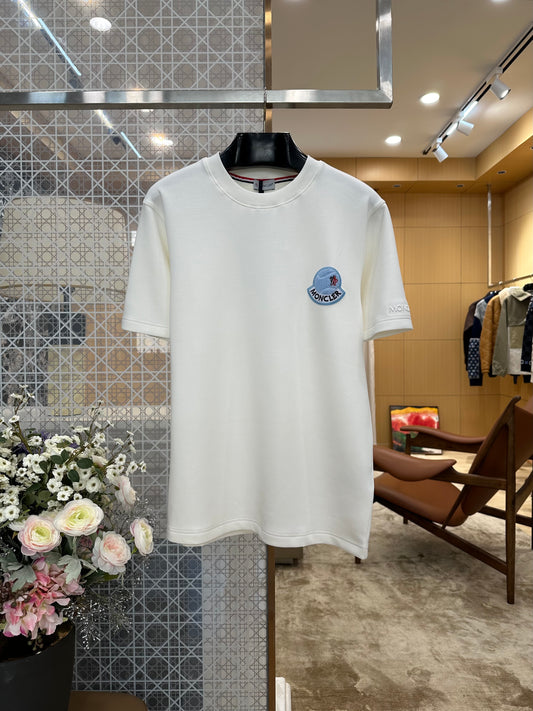 Moncler T-shirt