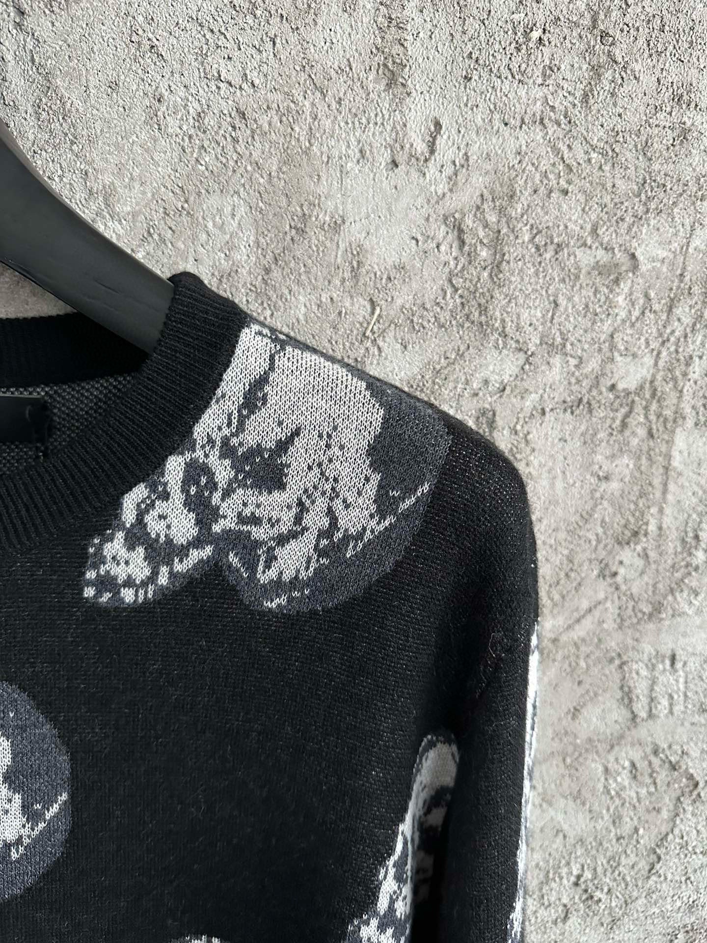 Amiri Sweater