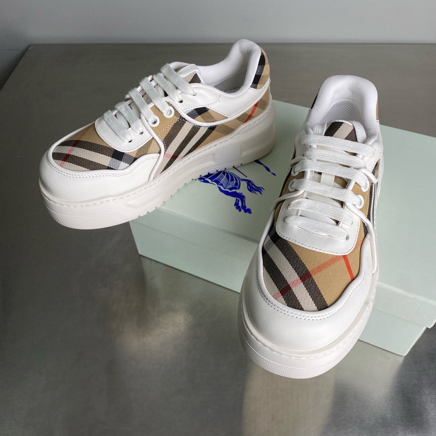 Burberry Sneakers