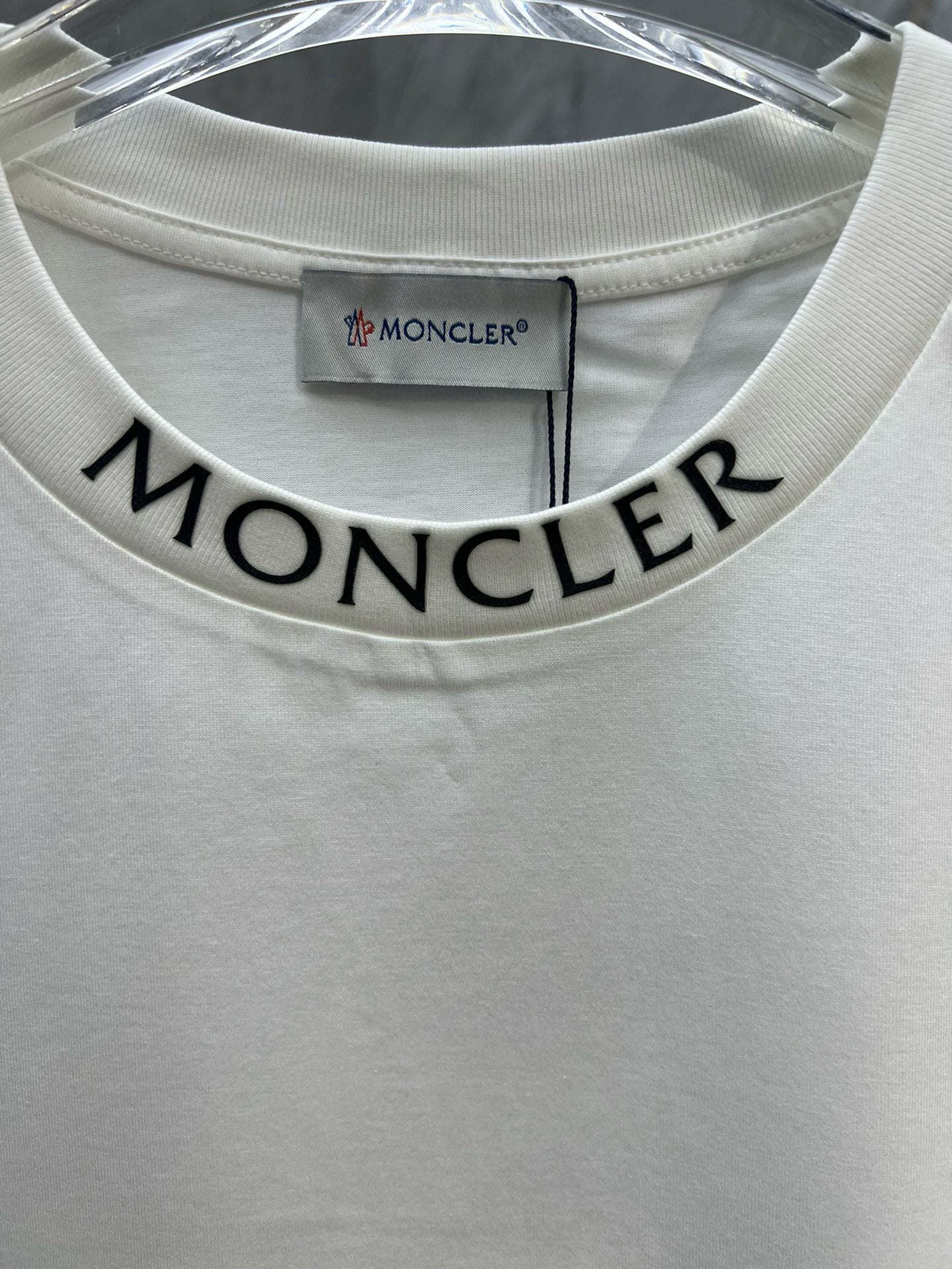 Moncler T-shirt