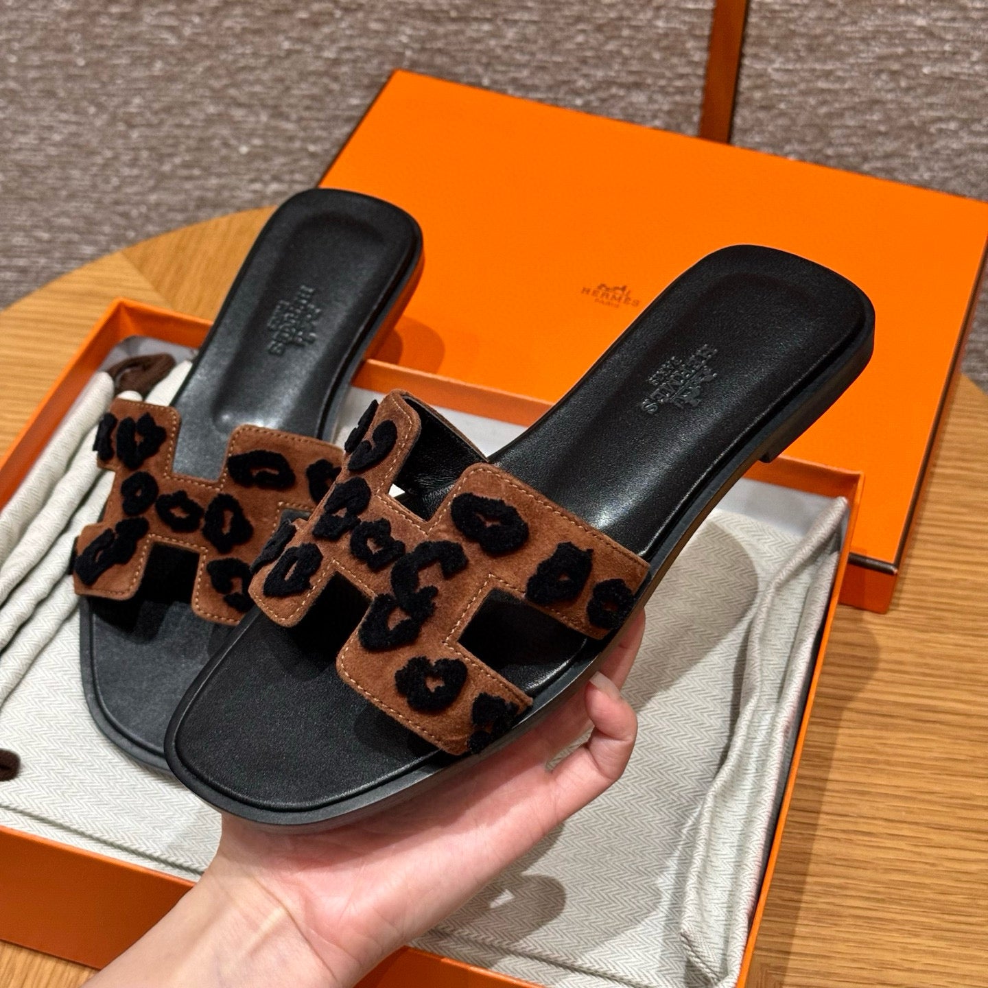 Hermes Slippers