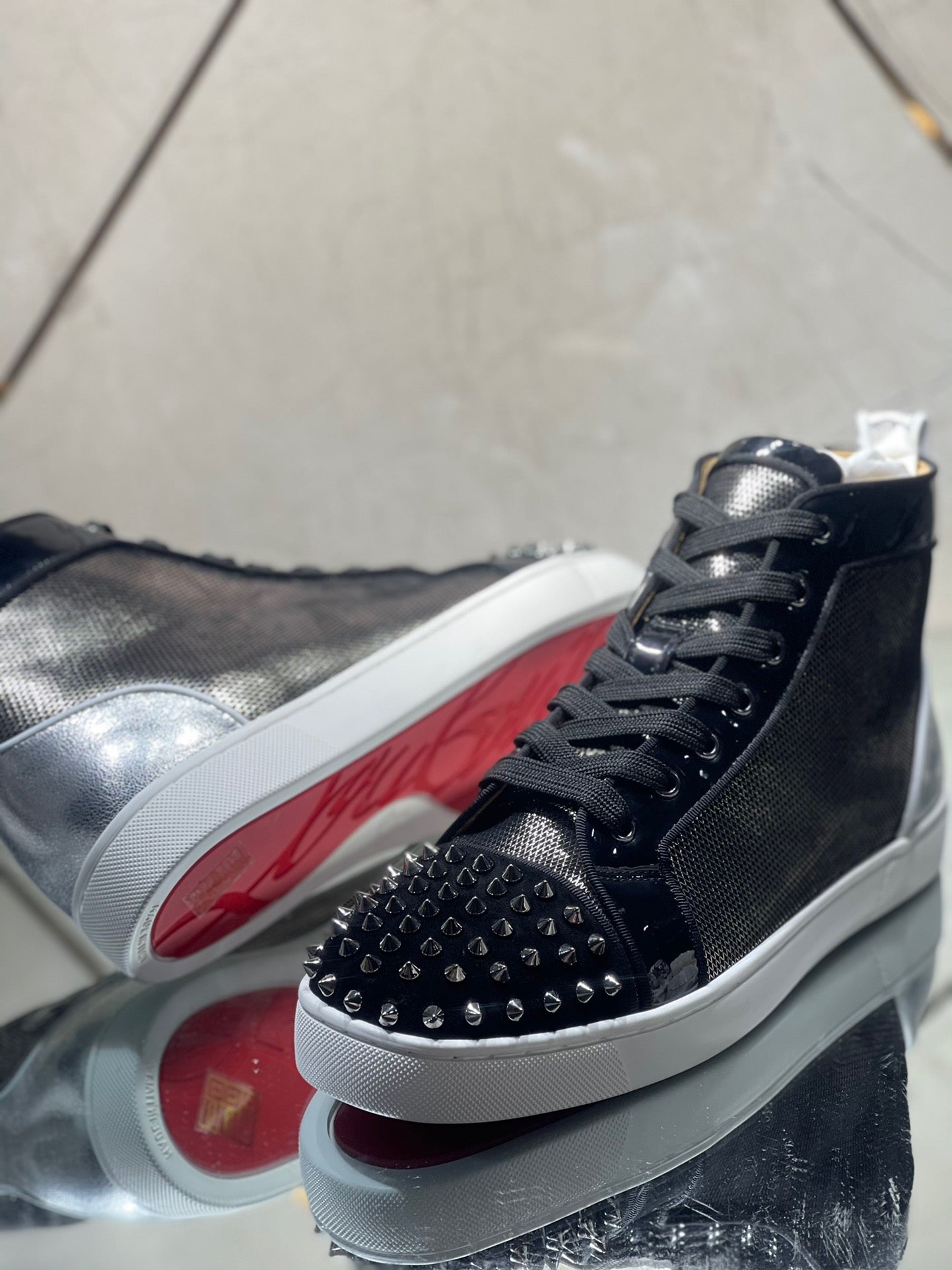 Christian Louboutin Sneakers