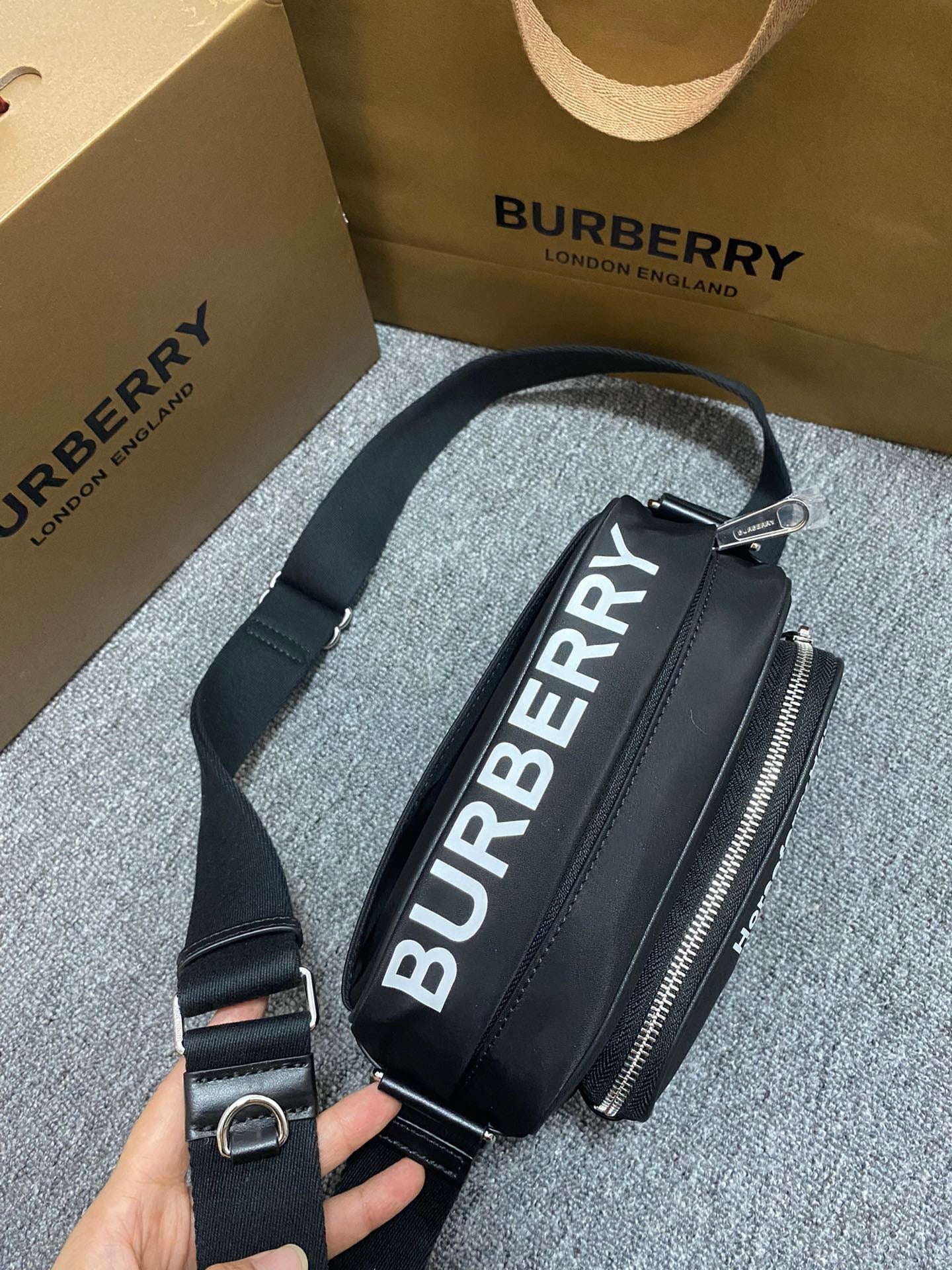 Bolso bandolera Burberry