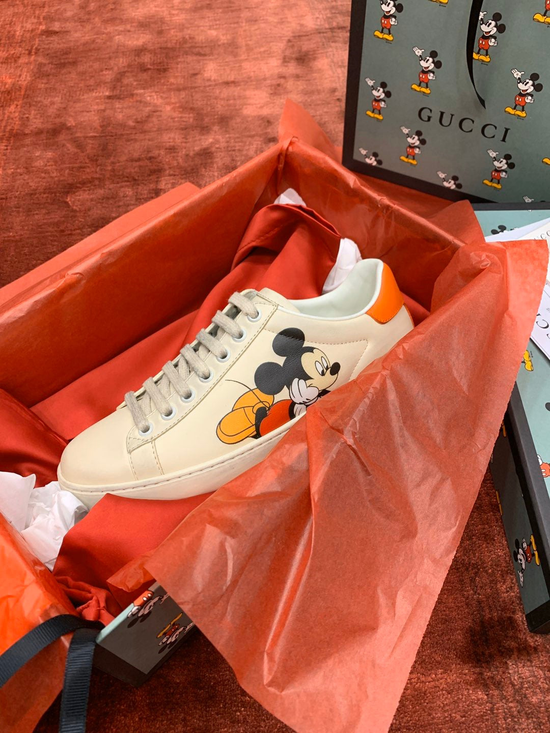 Gucci Sneakers