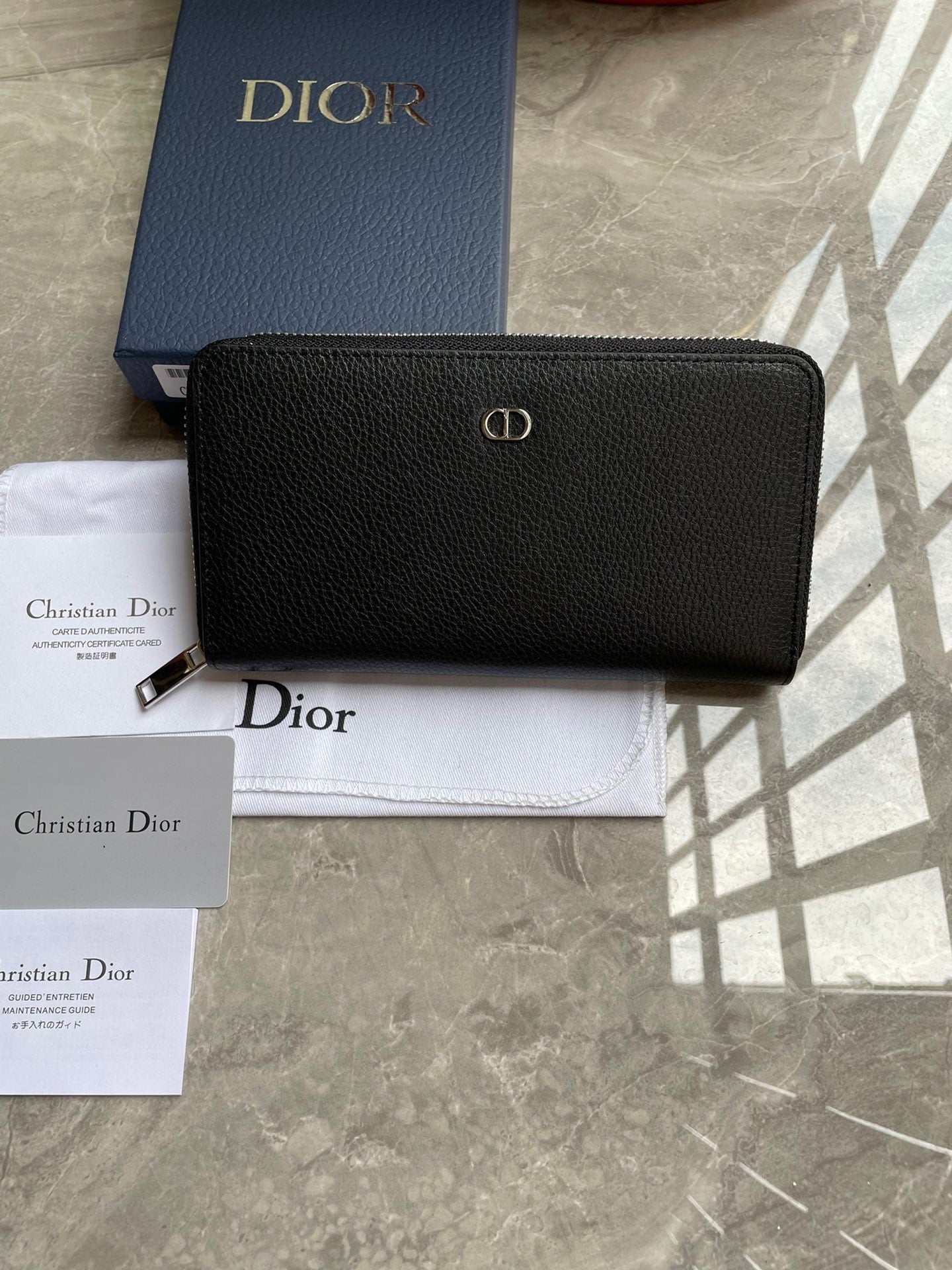 Cartera Dior