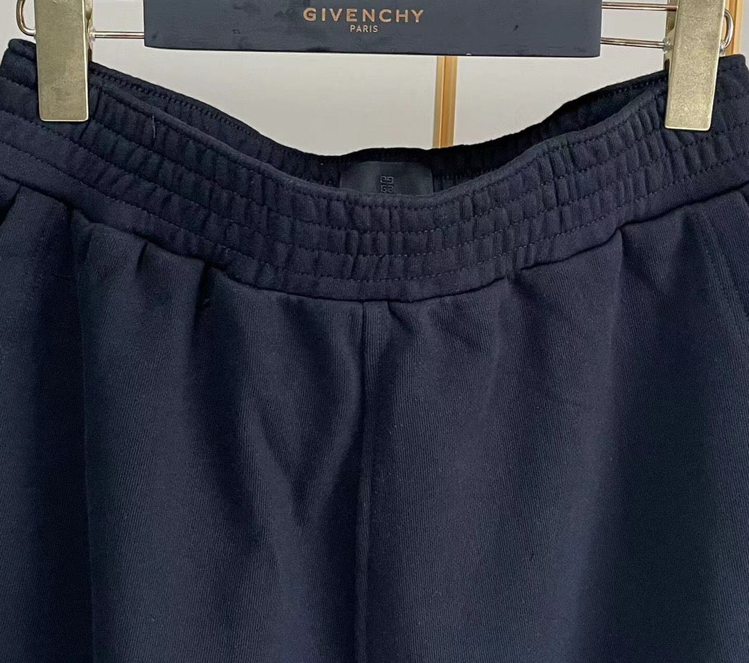 PANTALÓN CORTO GIVENCHY