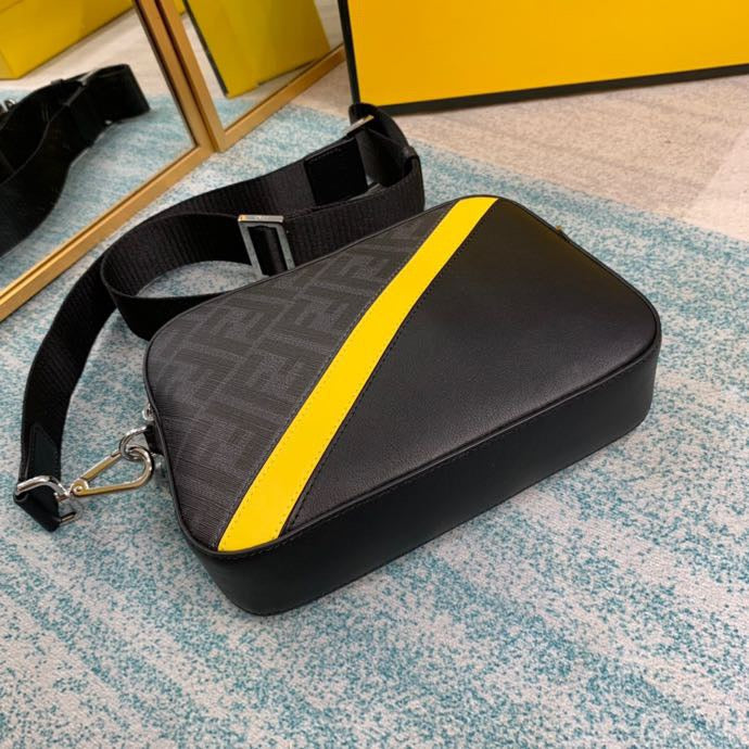 Bolso bandolera Fendi