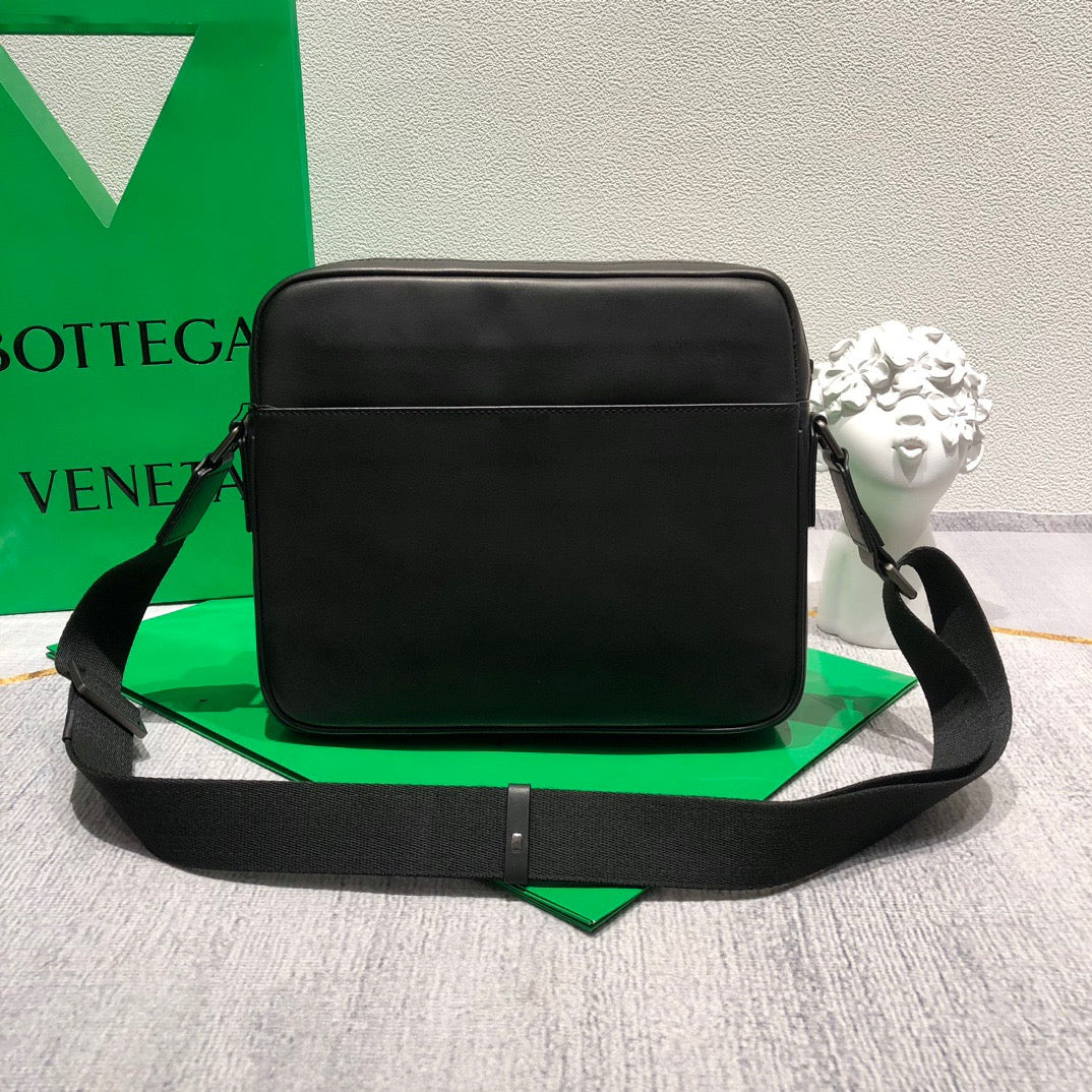 BV Messenger Bag