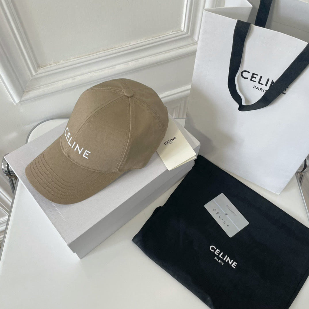 Gorra Céline