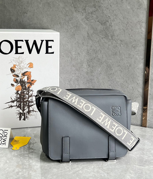 Loewe Messenger Bag