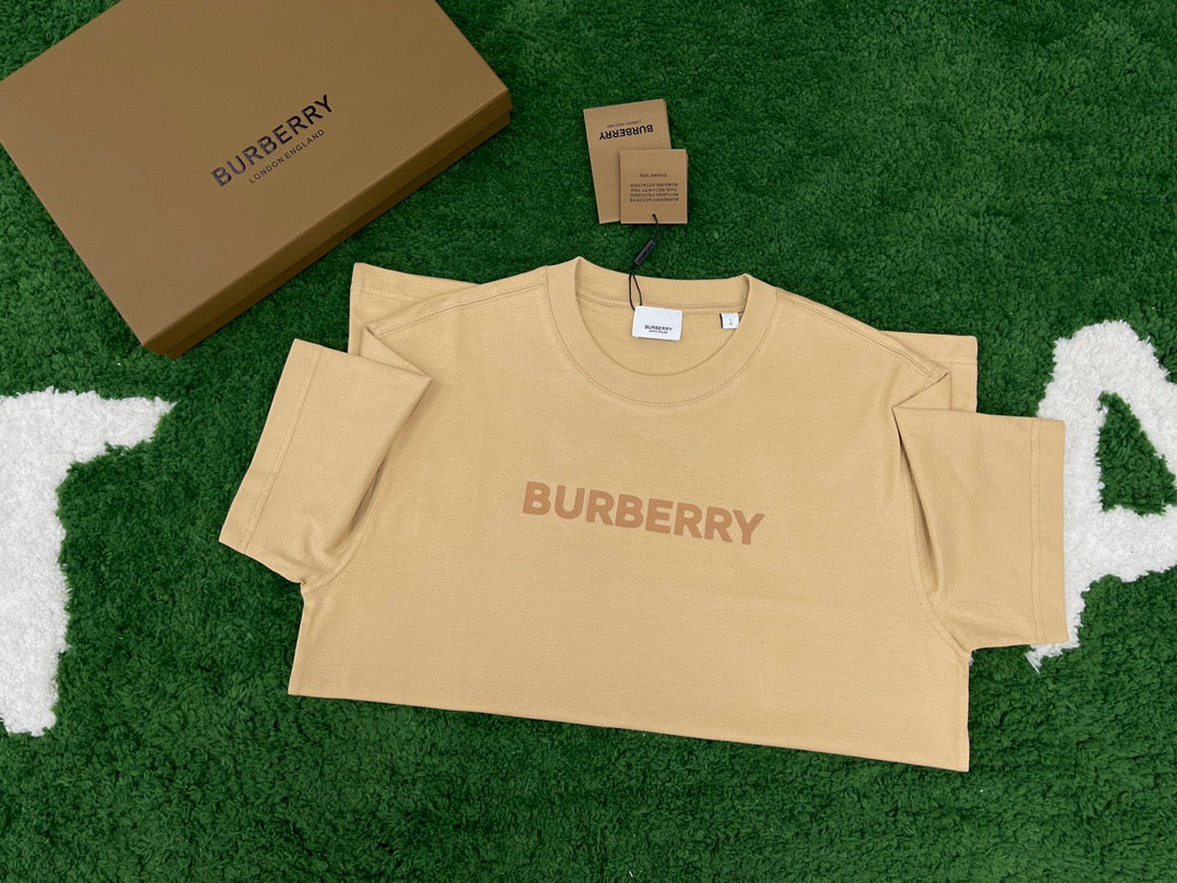 Burberry T-shirt