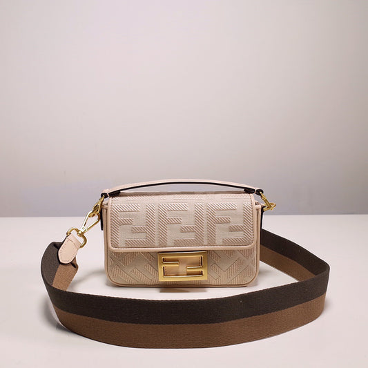 Fendi Baguette