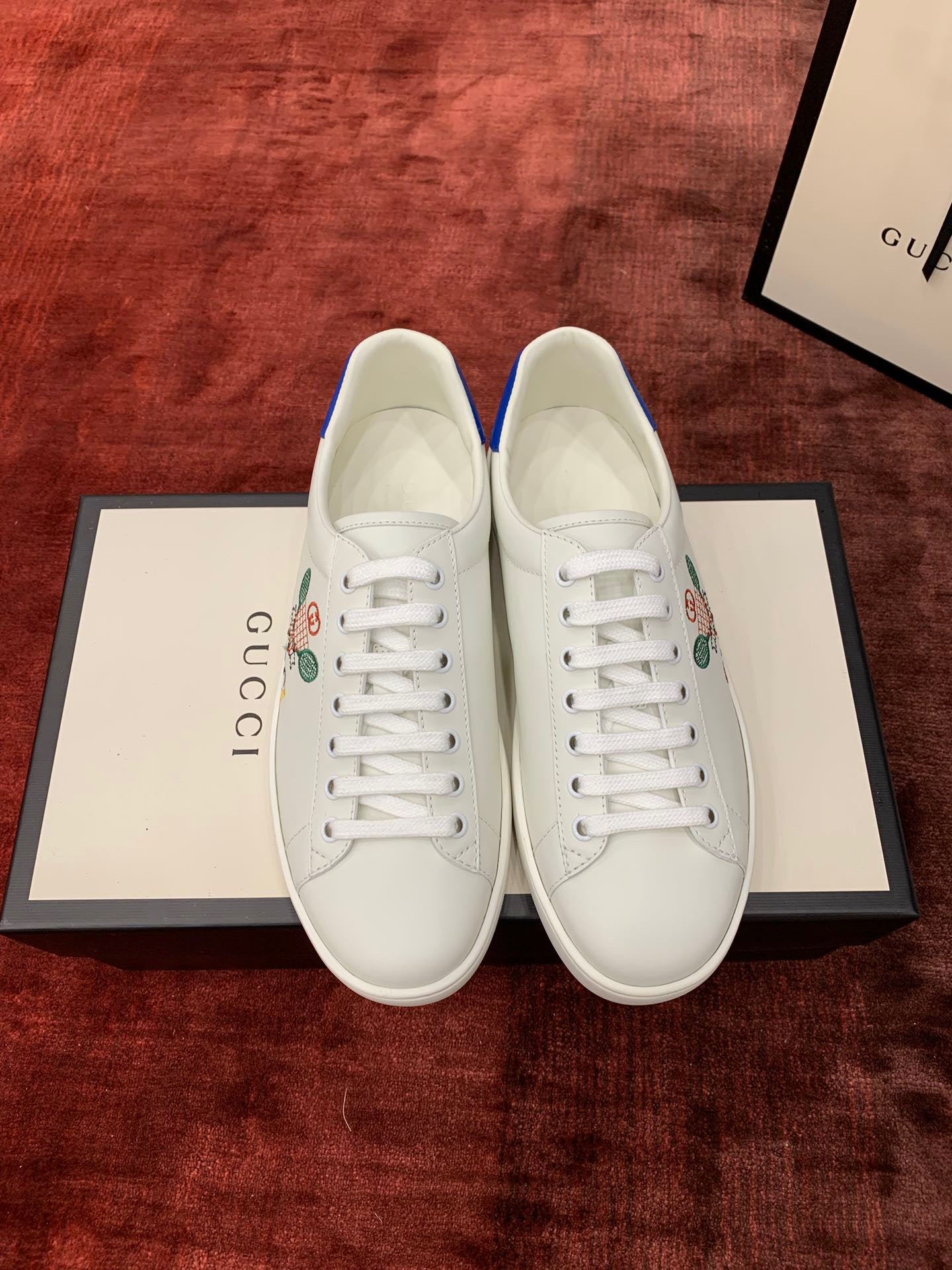 Gucci Sneakers