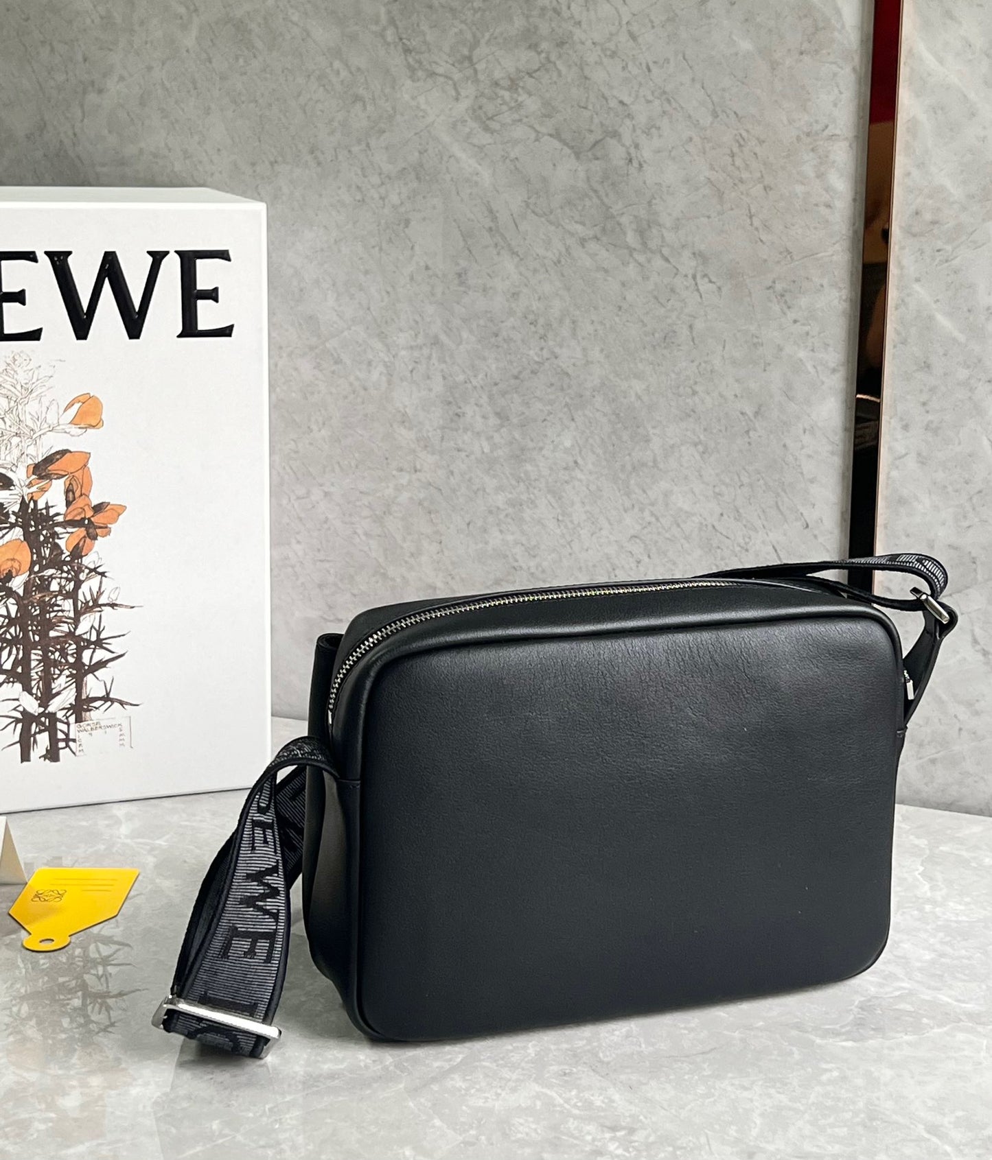 Loewe Messenger Bag