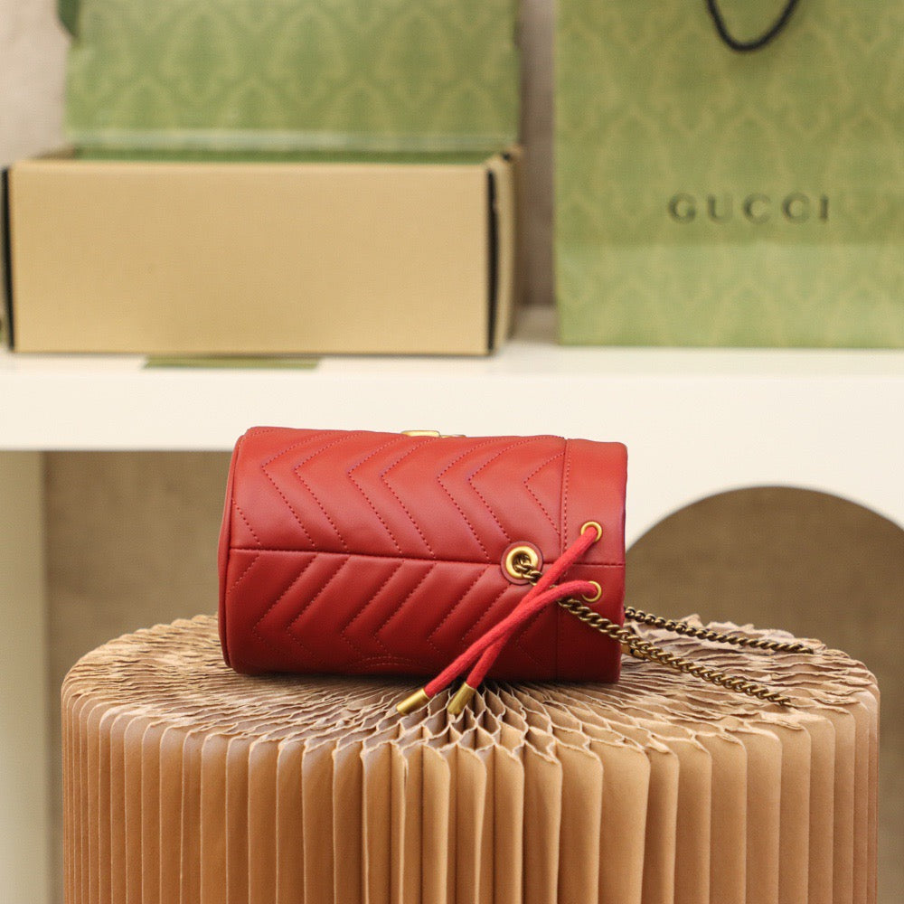 Cubo Gucci Marmont