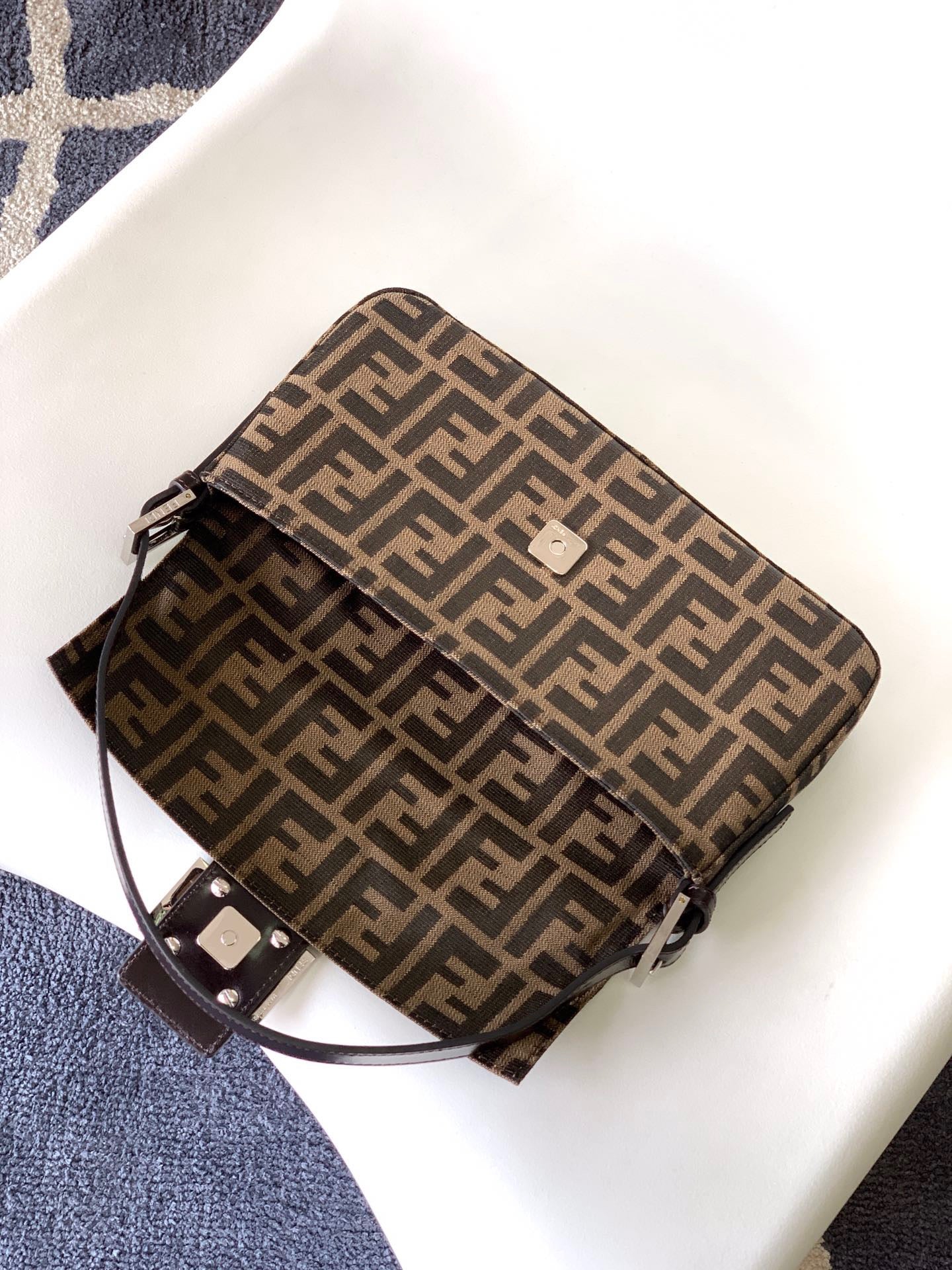 Fendi Baguette