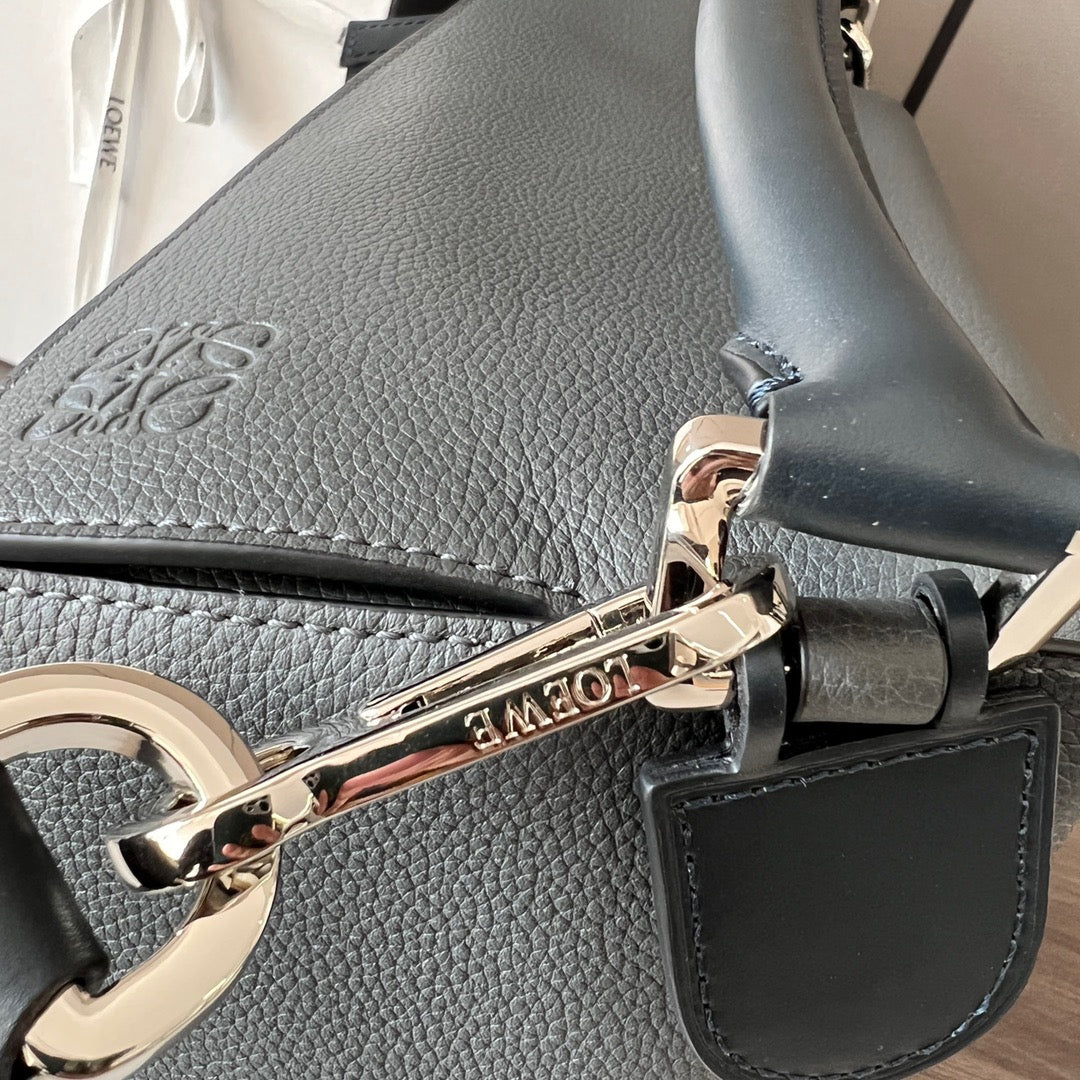 Loewe Puzzle Bag